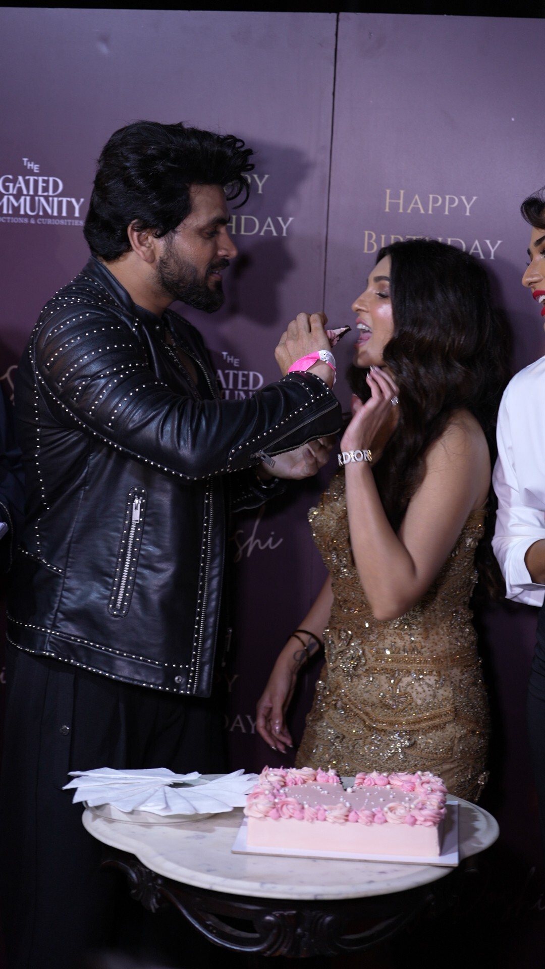 Shiv Thakare, Urvashi Dholakia, Yuvika Chaudhary, Aarti Singh, And Others Grace The Shiny Doshi's Birthday Celebration - Gallery Shiv Thakare, Urvashi Dholakia, Yuvika Chaudhary, Aarti Singh, And Others Grace The Shiny Doshi's Birthday Celebration - Gallery