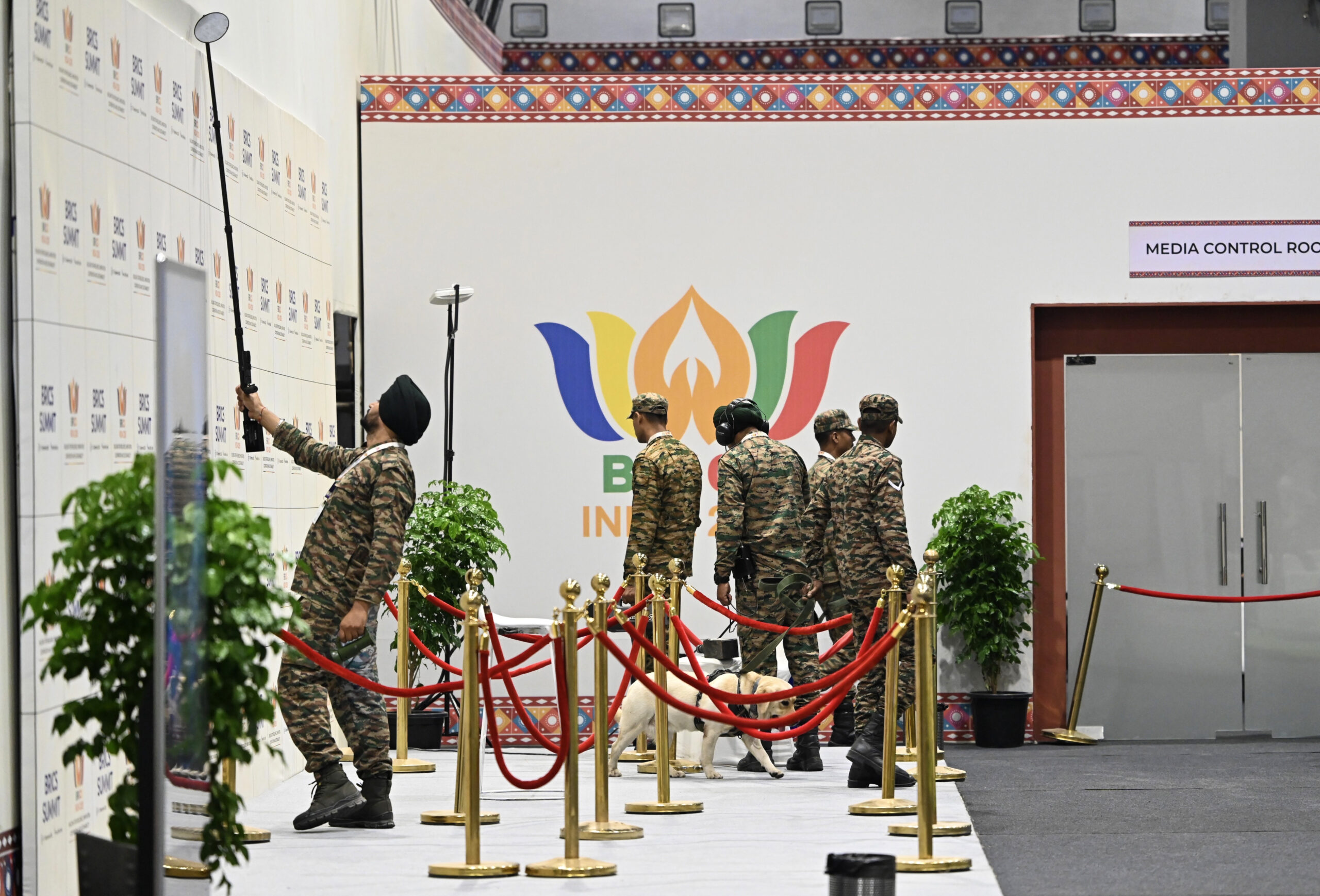 New Delhi: Security Check at Bharat Mandapam #Gallery New Delhi: Security Check at Bharat Mandapam #Gallery