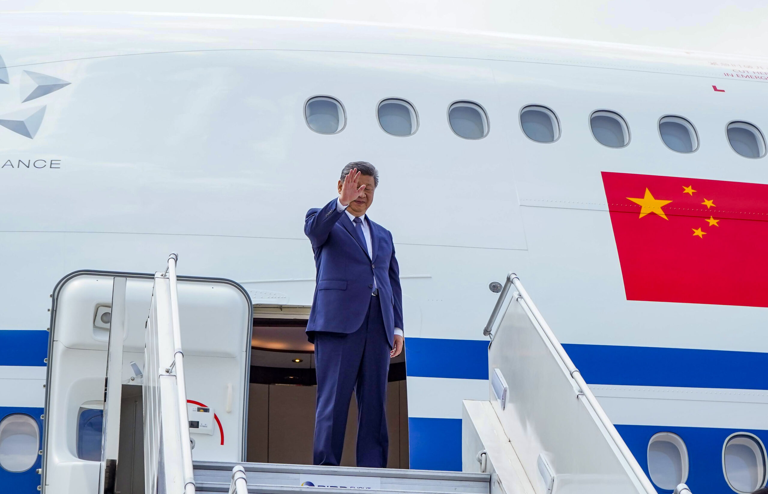 New Delhi: Xi Jinping departs after BRICS Summit #Gallery New Delhi: Xi Jinping departs after BRICS Summit #Gallery