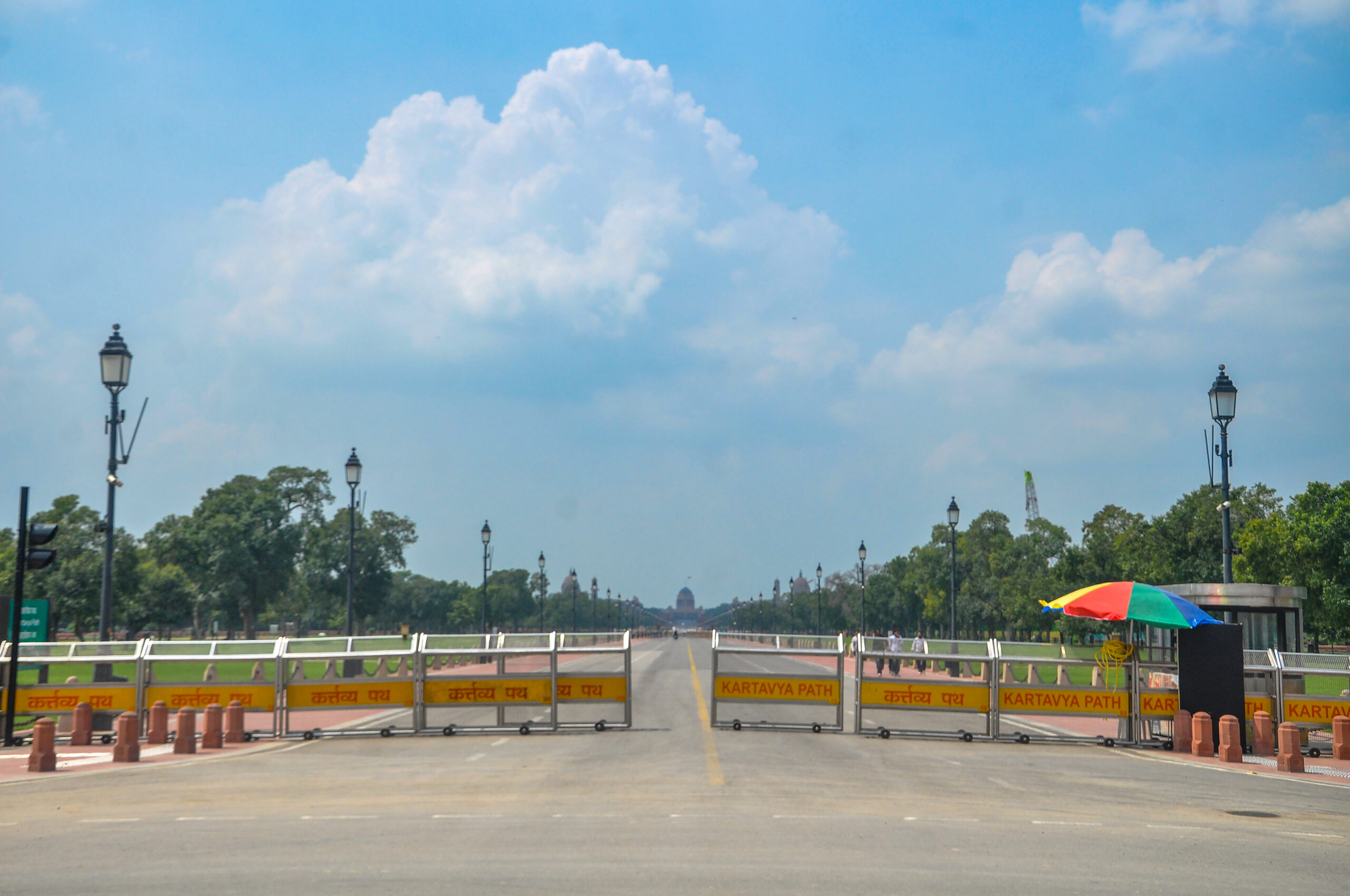 New Delhi: Kartavya Path remains deserted amid BRICS Summit #Gallery New Delhi: Kartavya Path remains deserted amid BRICS Summit #Gallery