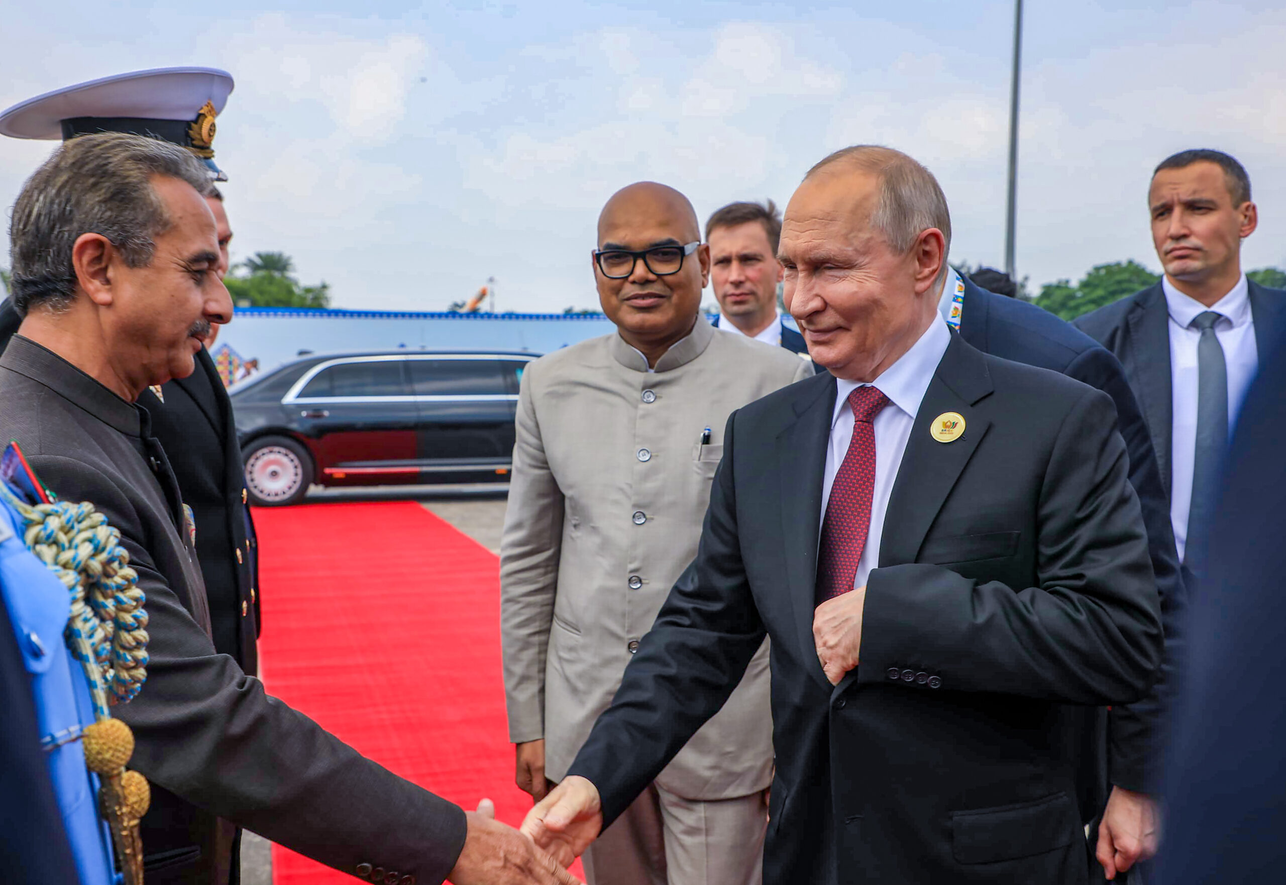 New Delhi: Vladimir Putin departs after BRICS Summit #Gallery New Delhi: Vladimir Putin departs after BRICS Summit #Gallery