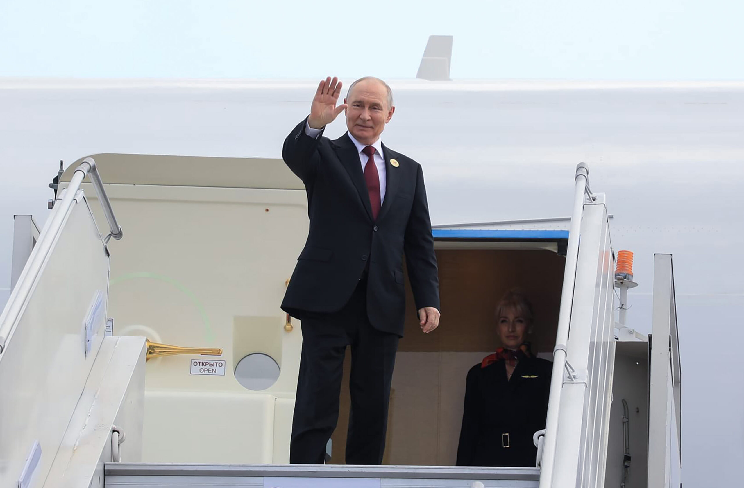 New Delhi: Vladimir Putin departs after BRICS Summit #Gallery New Delhi: Vladimir Putin departs after BRICS Summit #Gallery