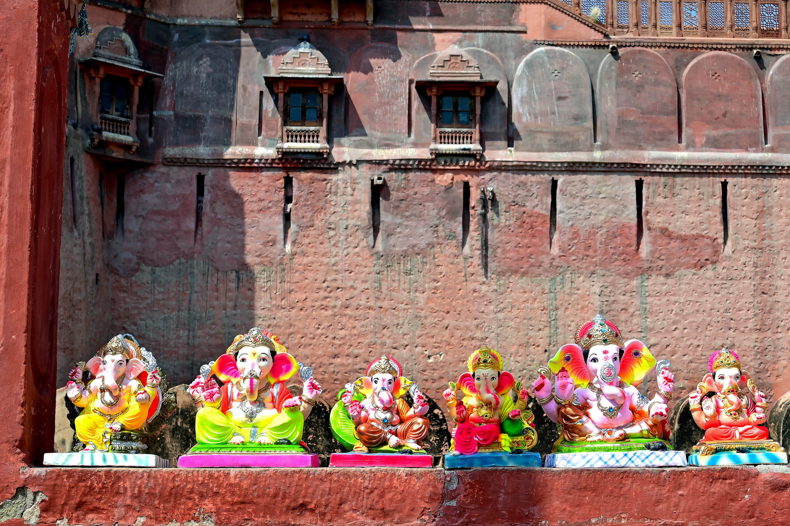Bikaner: Ganesha Idols Sold Ahead of Ganesh Chaturthi #Gallery Bikaner: Ganesha Idols Sold Ahead of Ganesh Chaturthi #Gallery