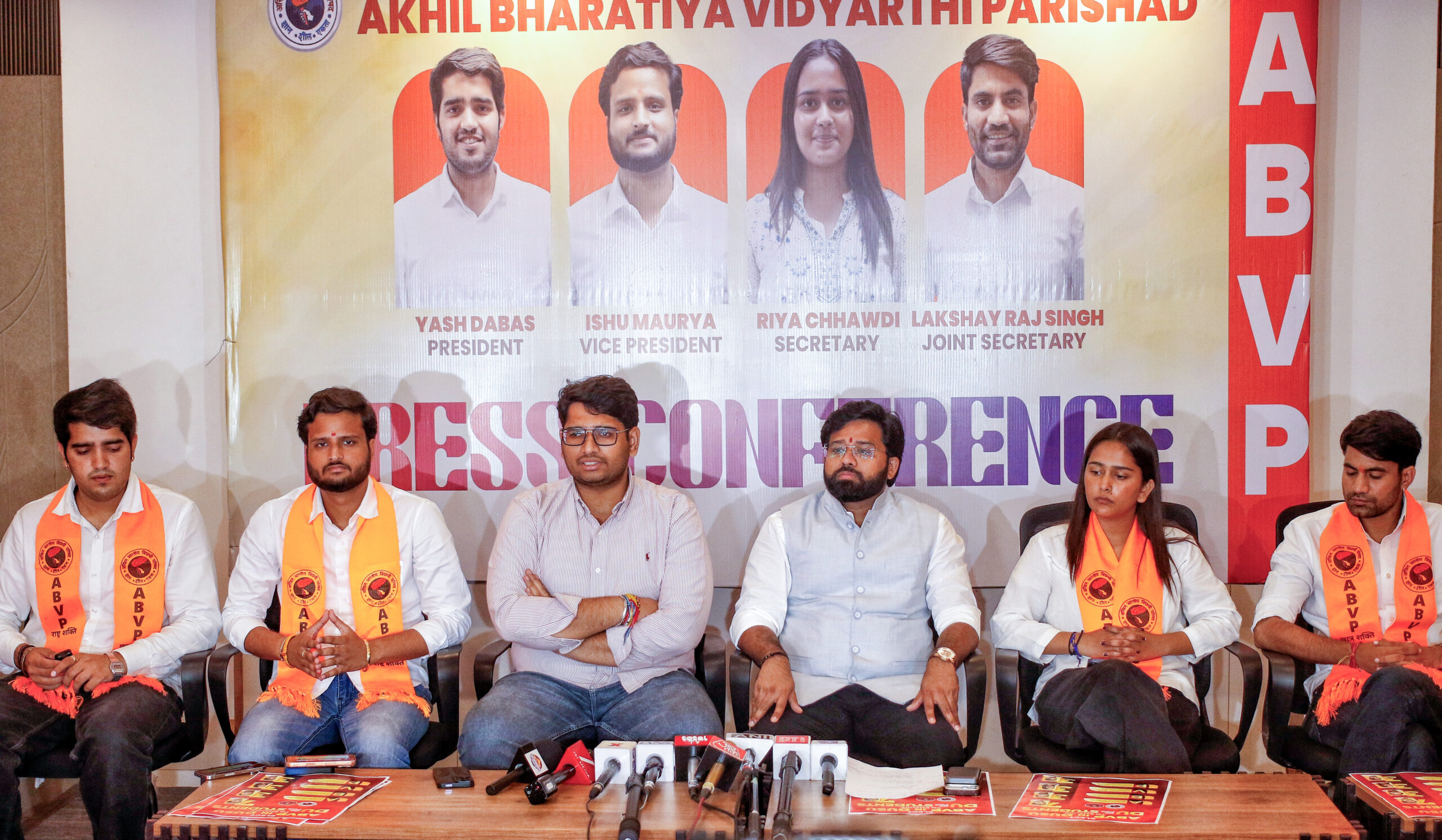 New Delhi: ABVP DUSU panel unveils manifesto #Gallery New Delhi: ABVP DUSU panel unveils manifesto #Gallery
