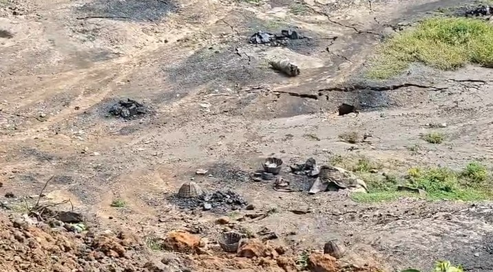 Illegal coal mine collapses in Jharkhand's Dhanbad; 3 killed, says labour union leader Illegal coal mine collapses in Jharkhand's Dhanbad; 3 killed, says labour union leader