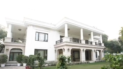 Delhi Assembly’s Public Accounts Committee likely to visit ‘Sheesh Mahal’ tomorrow Delhi Assembly’s Public Accounts Committee likely to visit ‘Sheesh Mahal’ tomorrow