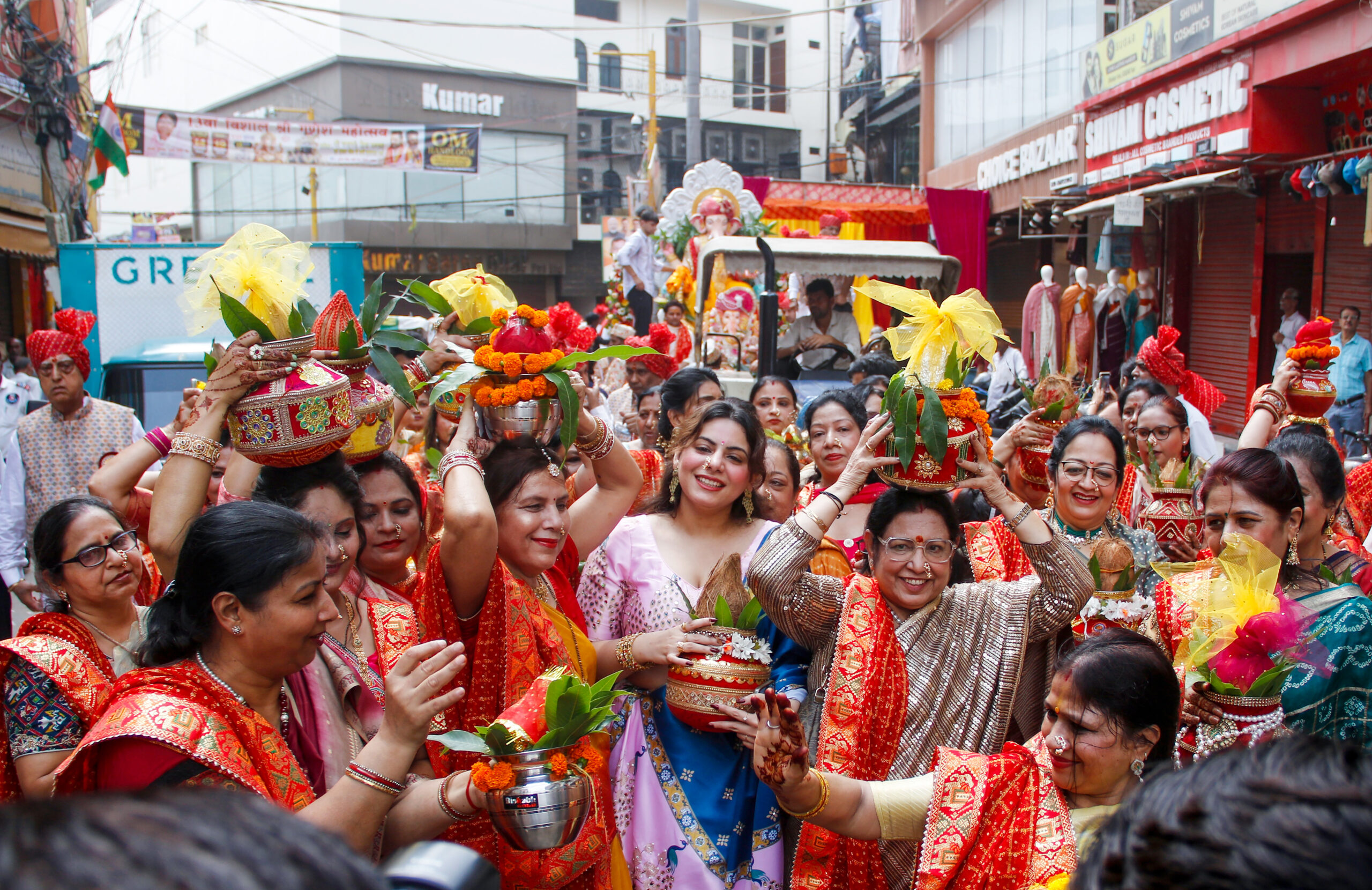 New Delhi: Ganesh Mahotsav celebrations #Gallery New Delhi: Ganesh Mahotsav celebrations #Gallery