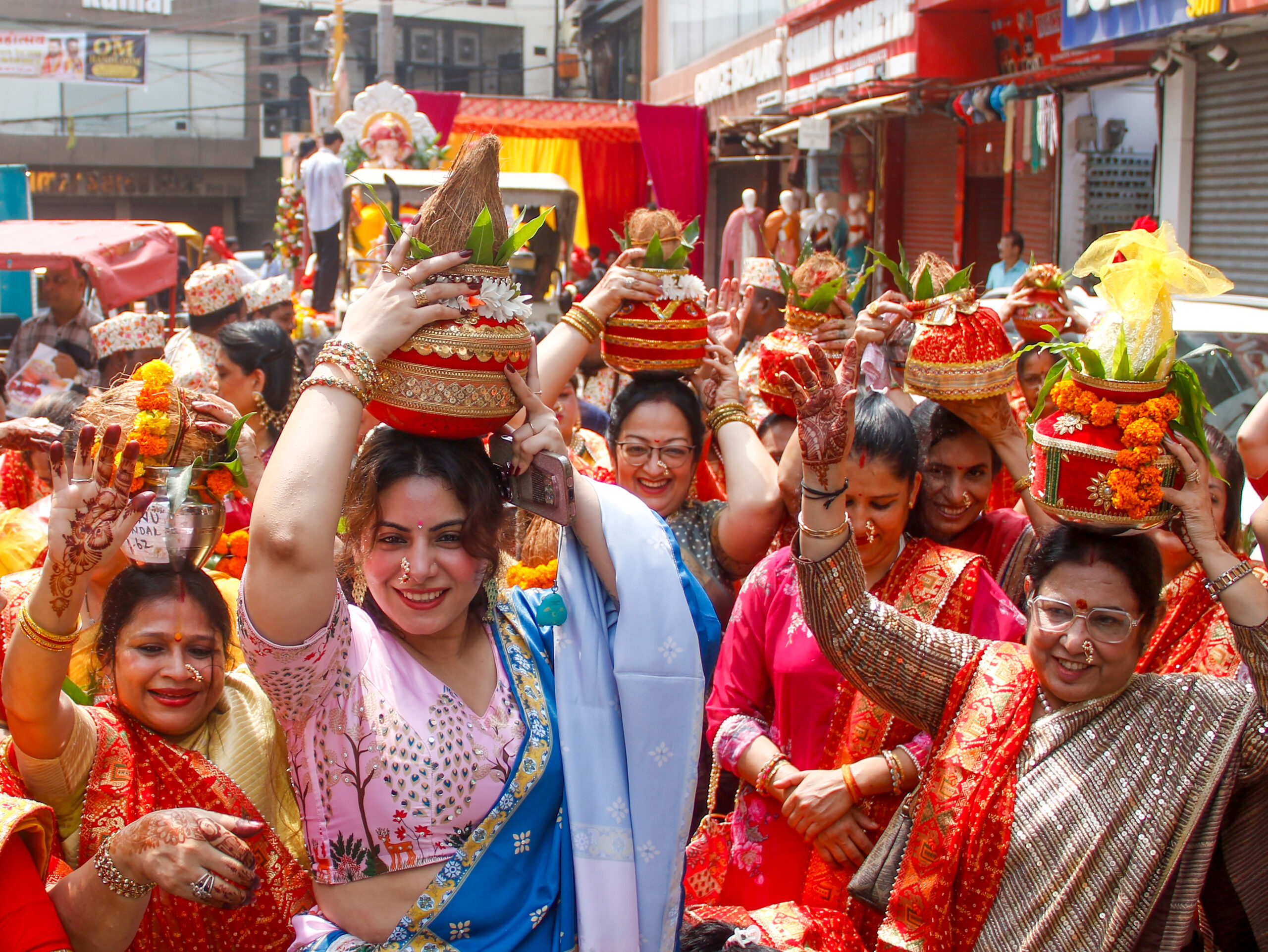 New Delhi: Ganesh Mahotsav celebrations #Gallery New Delhi: Ganesh Mahotsav celebrations #Gallery