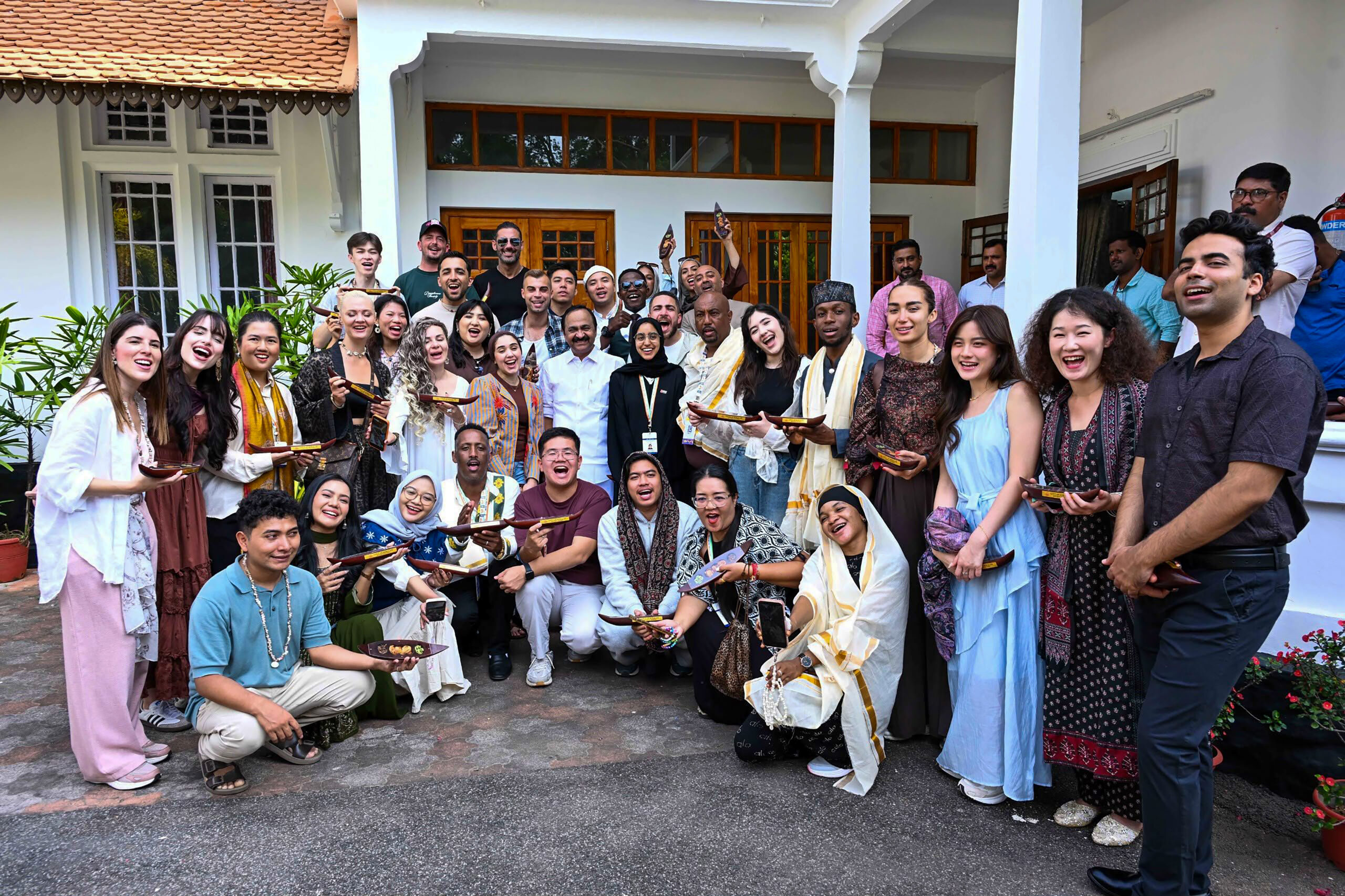 Thiruvananthapuram: VD Satheesan hosts BRICS content creators #Gallery Thiruvananthapuram: VD Satheesan hosts BRICS content creators #Gallery