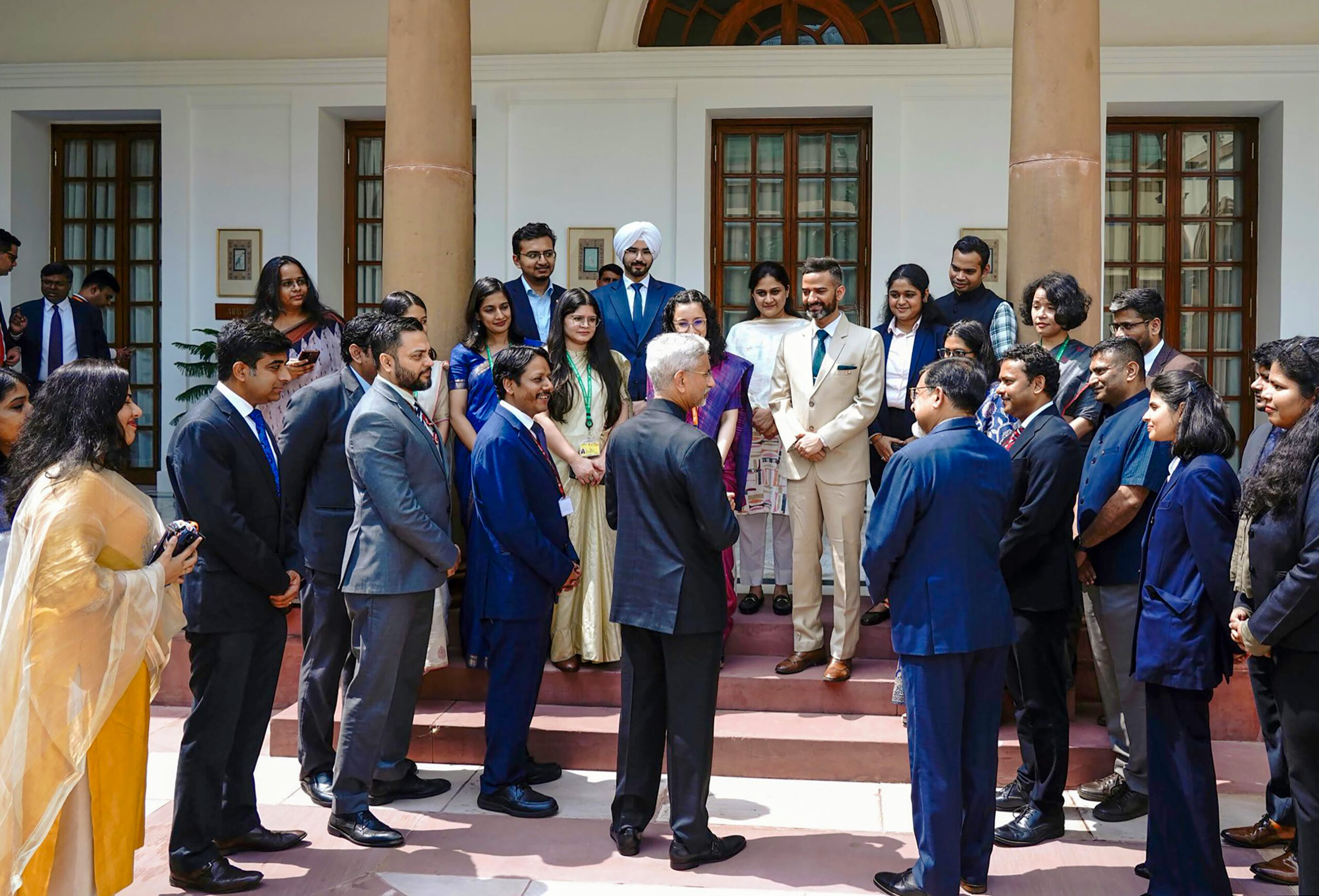New Delhi: S Jaishankar congratulates MEA team on BRICS Summit success #Gallery New Delhi: S Jaishankar congratulates MEA team on BRICS Summit success #Gallery