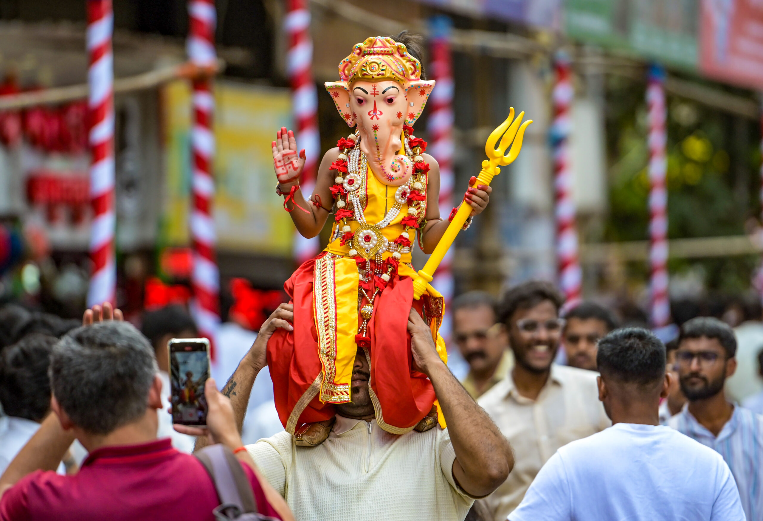 Pune: Ganesh Chaturthi celebrations #Gallery Pune: Ganesh Chaturthi celebrations #Gallery
