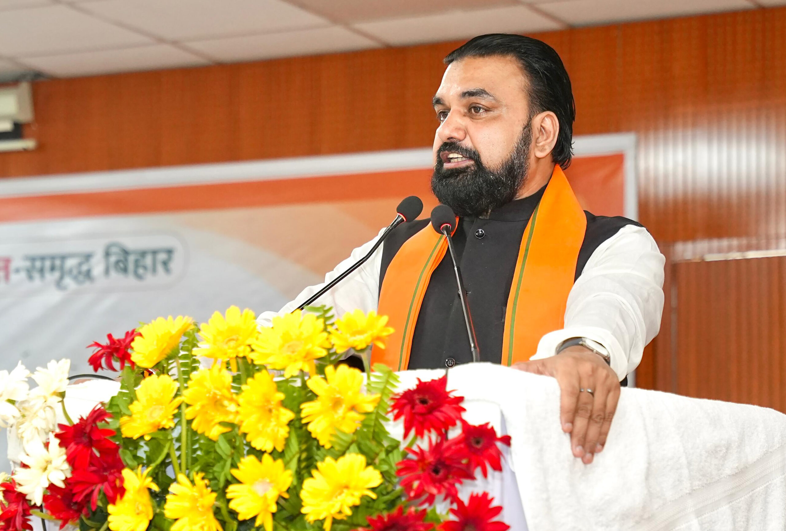 Patna: CM Samrat Choudhary inaugurates Hindi Diwas programme #Gallery Patna: CM Samrat Choudhary inaugurates Hindi Diwas programme #Gallery