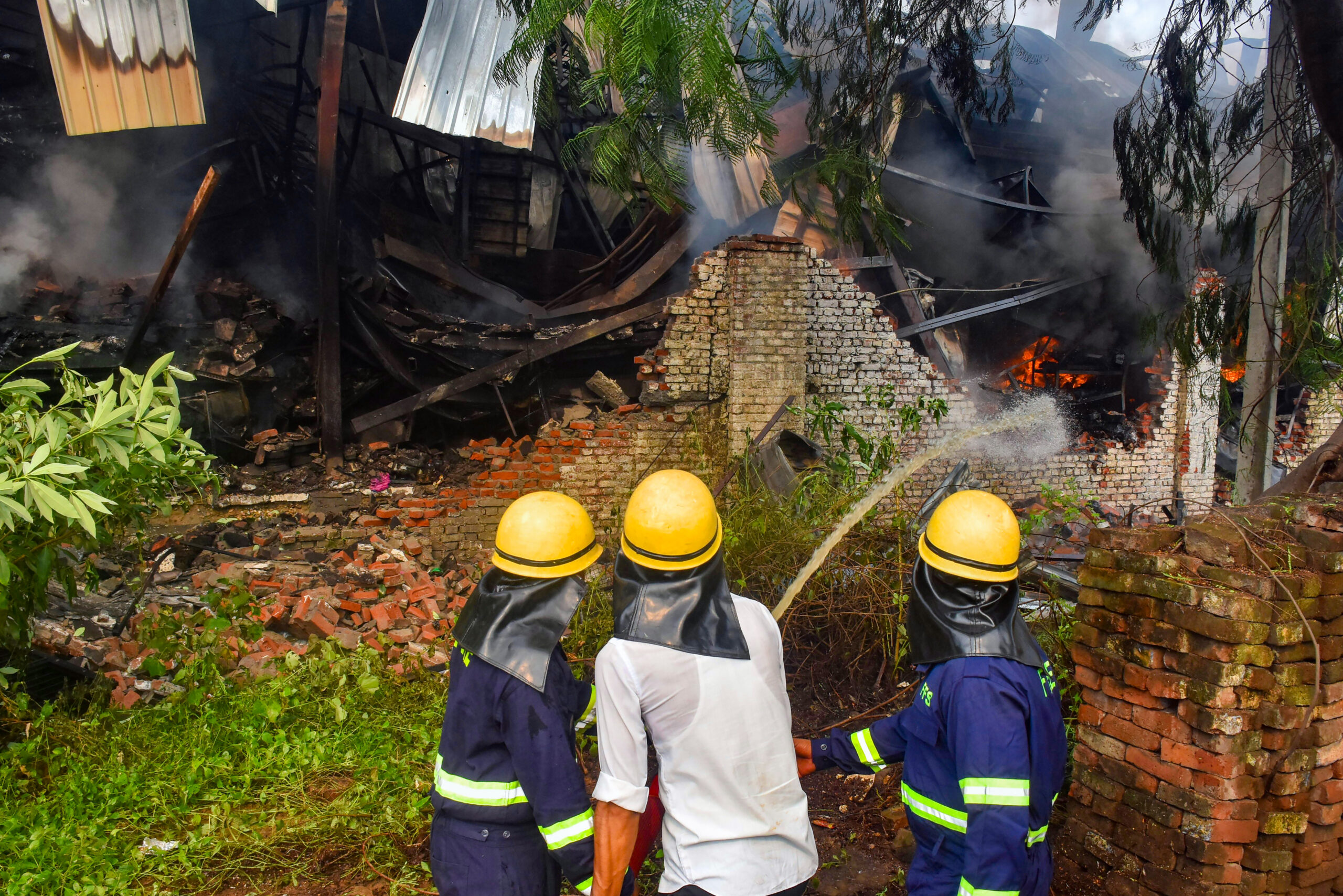Moradabad: Firefighters douse a massive blaze that broke out at an export firm in Moradabad, Uttar Pradesh, on Monday, September 14, 2026. (Photo: IANS)