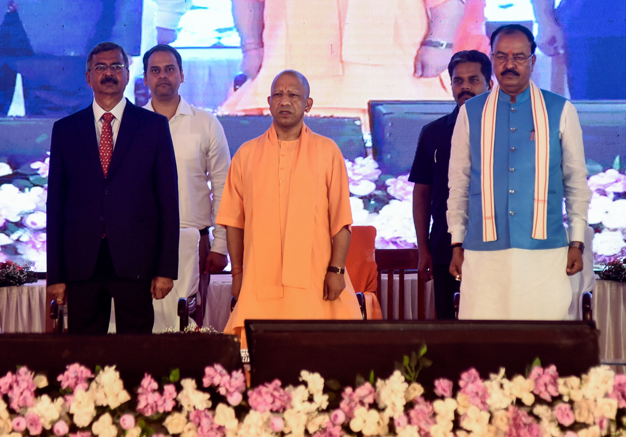 Prayagraj: Yogi Adityanath at Allahabad High Court Bar Association Programme #Gallery Prayagraj: Yogi Adityanath at Allahabad High Court Bar Association Programme #Gallery