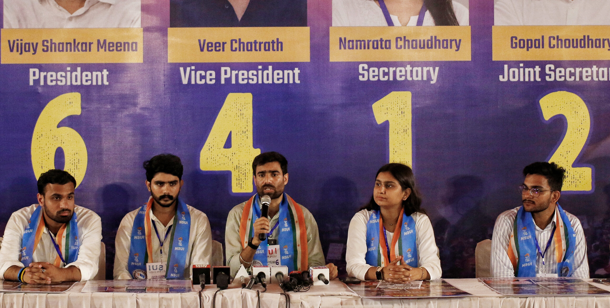 New Delhi: NSUI candidates release manifesto for DUSU elections #Gallery New Delhi: NSUI candidates release manifesto for DUSU elections #Gallery