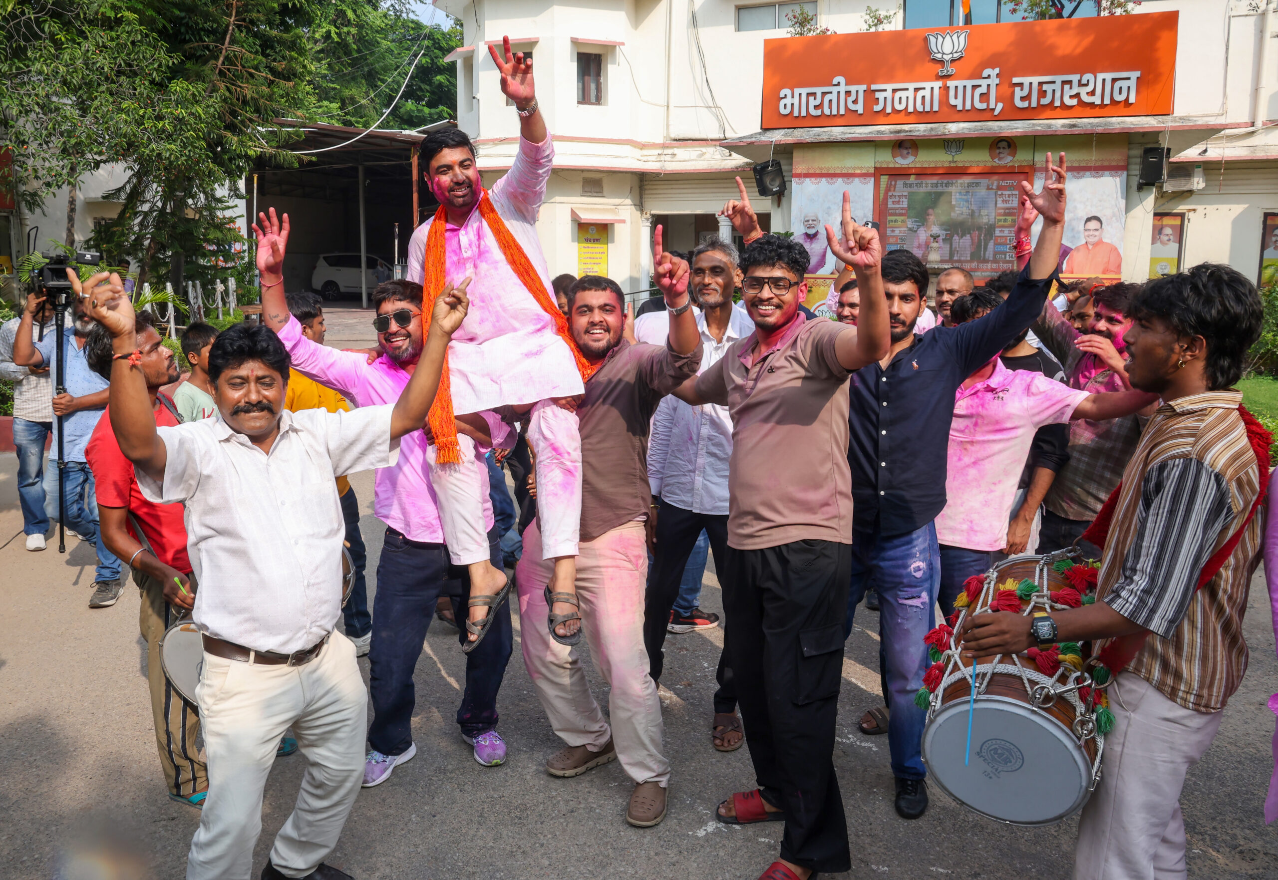 Jaipur: BJP Victory in Municipal Corporation Elections #Gallery Jaipur: BJP Victory in Municipal Corporation Elections #Gallery