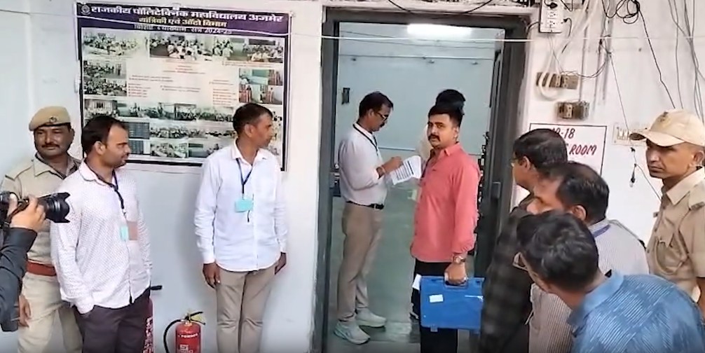 Raj civic poll results: After 36 years of rule in Ajmer, BJP faces defeat; Independents emerge as 'kingmakers' Raj civic poll results: After 36 years of rule in Ajmer, BJP faces defeat; Independents emerge as 'kingmakers'