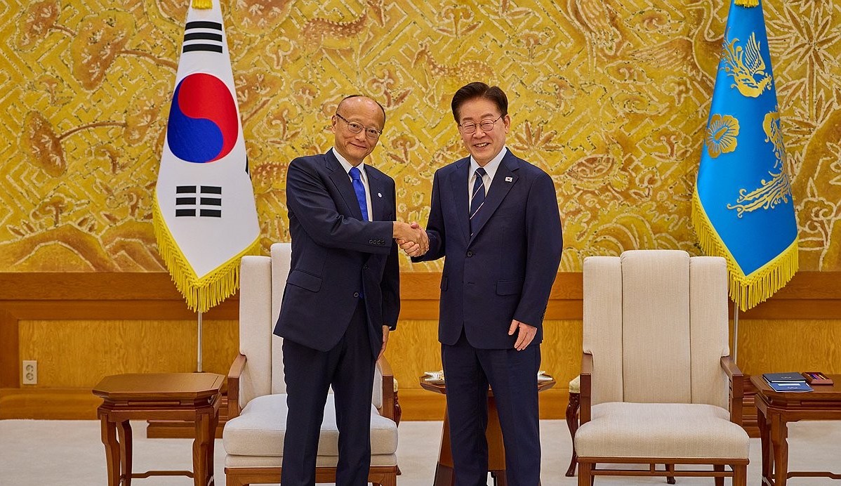 Lee, ADB chief agree to boost cooperation on critical minerals, AI Lee, ADB chief agree to boost cooperation on critical minerals, AI
