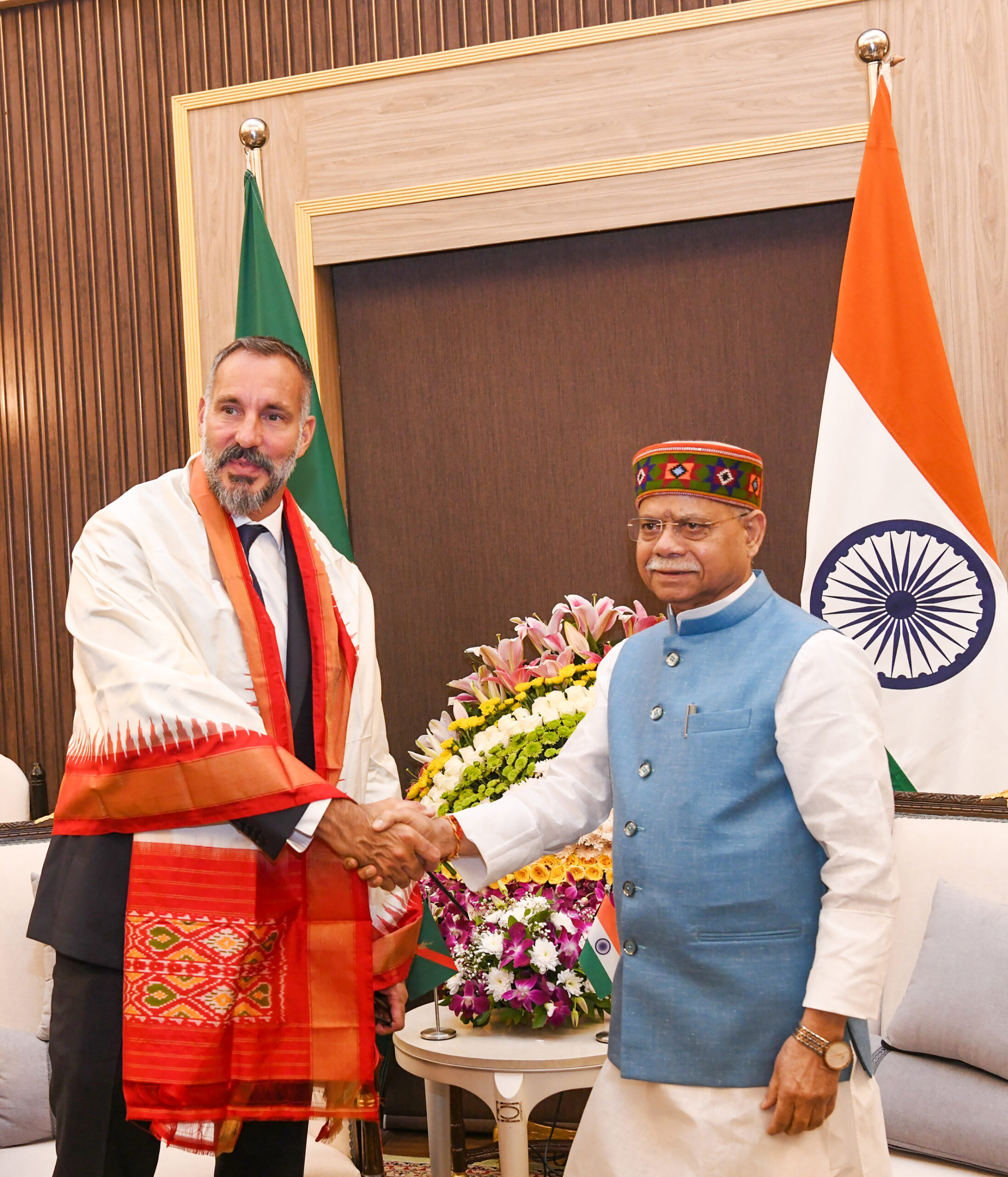 Hyderabad: Telangana Governor Meets Prince Rahim Aga Khan V #Gallery Hyderabad: Telangana Governor Meets Prince Rahim Aga Khan V #Gallery