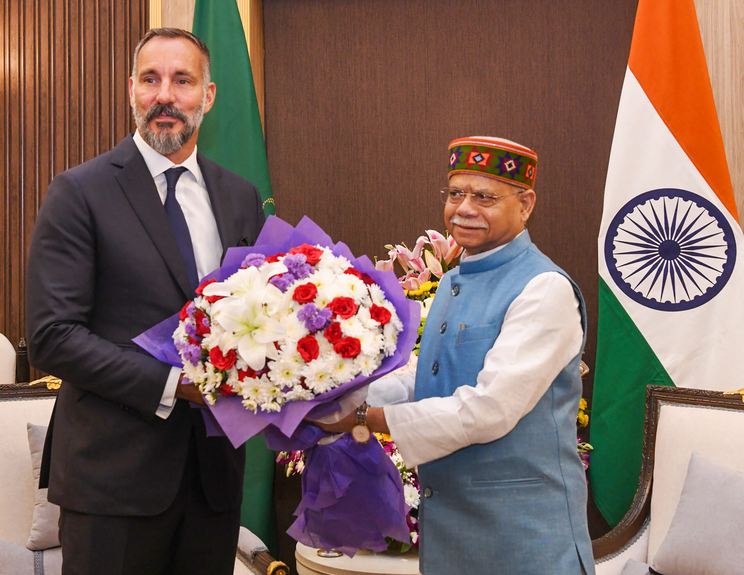 Hyderabad: Telangana Governor Meets Prince Rahim Aga Khan V #Gallery Hyderabad: Telangana Governor Meets Prince Rahim Aga Khan V #Gallery