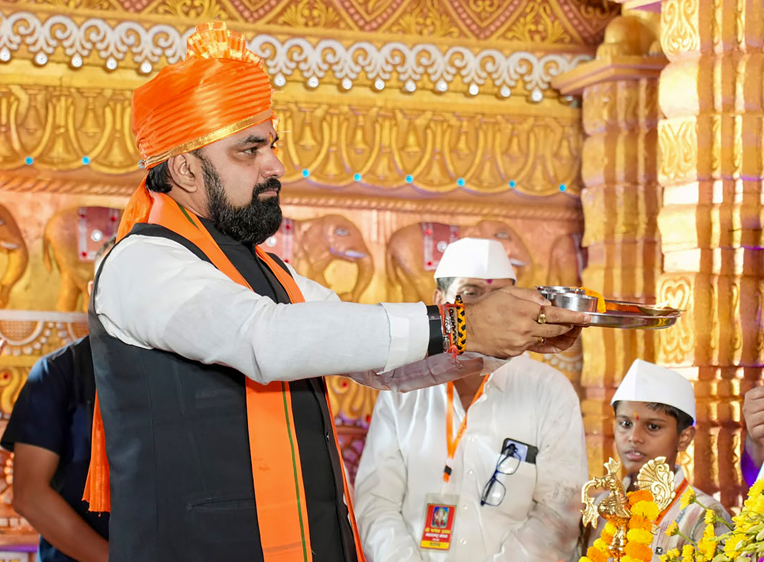 Patna: CM Samrat Choudhary Attends Ganesh Chaturthi Celebration #Gallery Patna: CM Samrat Choudhary Attends Ganesh Chaturthi Celebration #Gallery