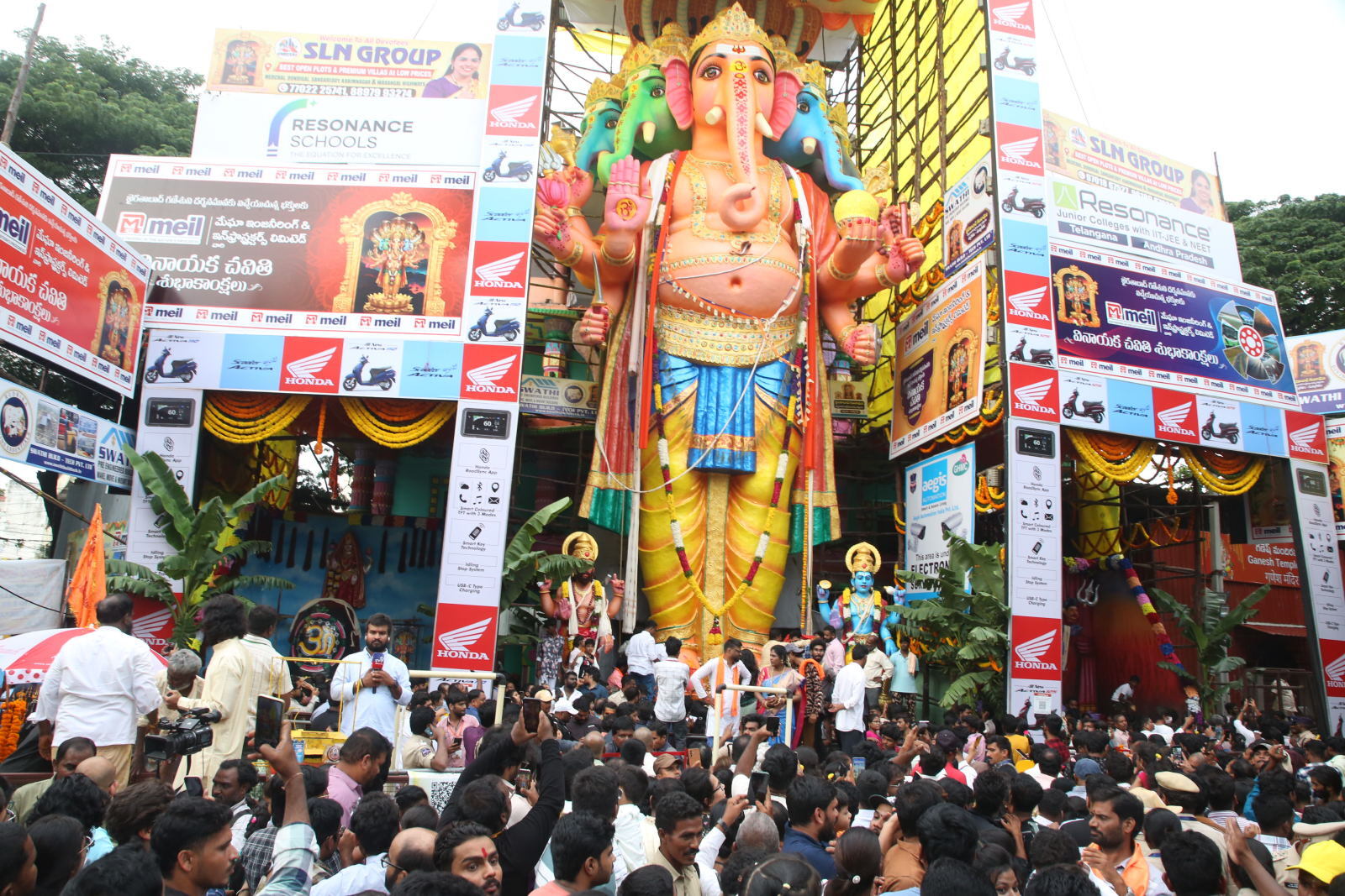 69 Feet Khairatabad Ganesh Idol 2026 Gallery Set 1 69 Feet Khairatabad Ganesh Idol 2026 Gallery Set 1