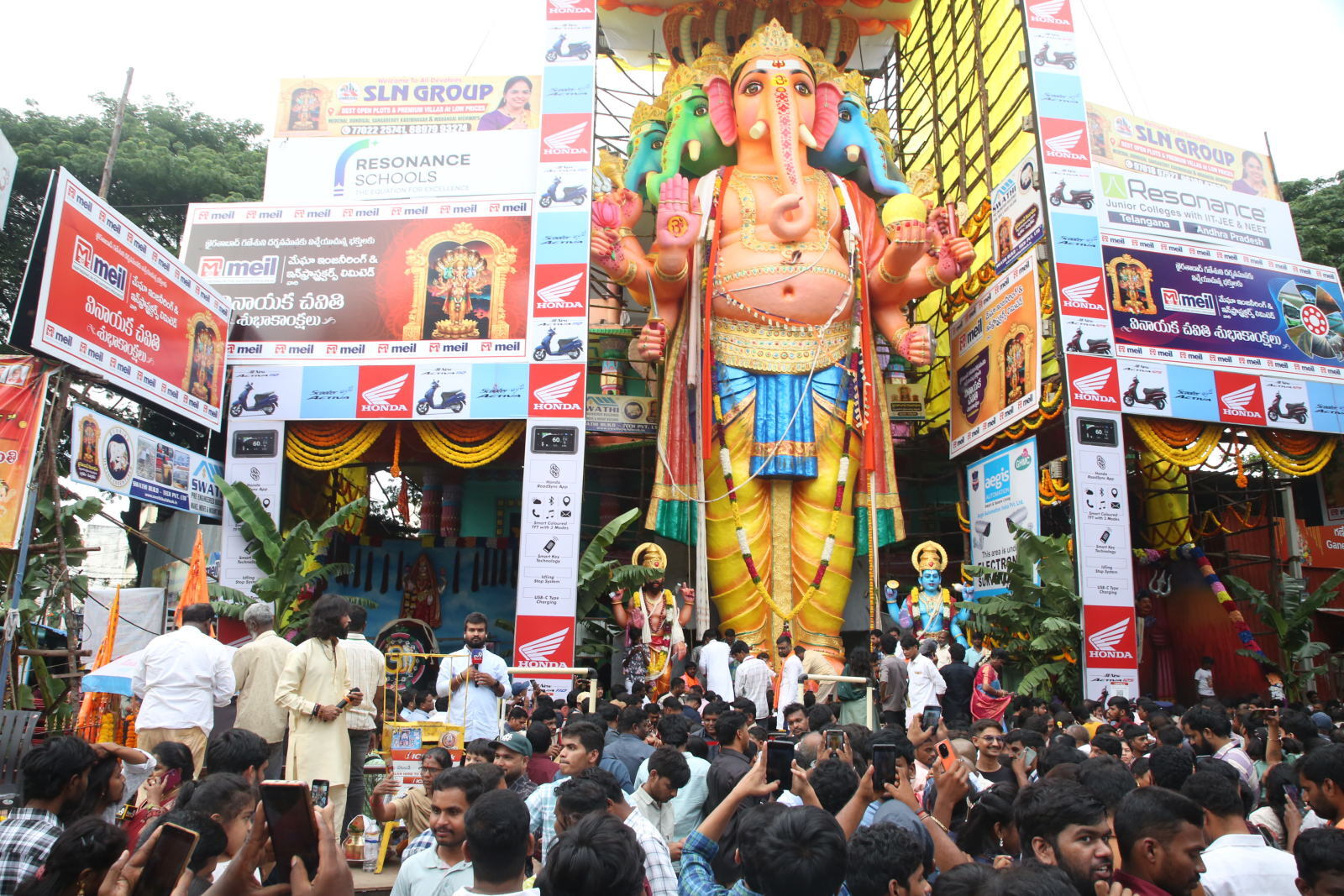 69 Feet Khairatabad Ganesh Idol 2026 Gallery Set 1 69 Feet Khairatabad Ganesh Idol 2026 Gallery Set 1