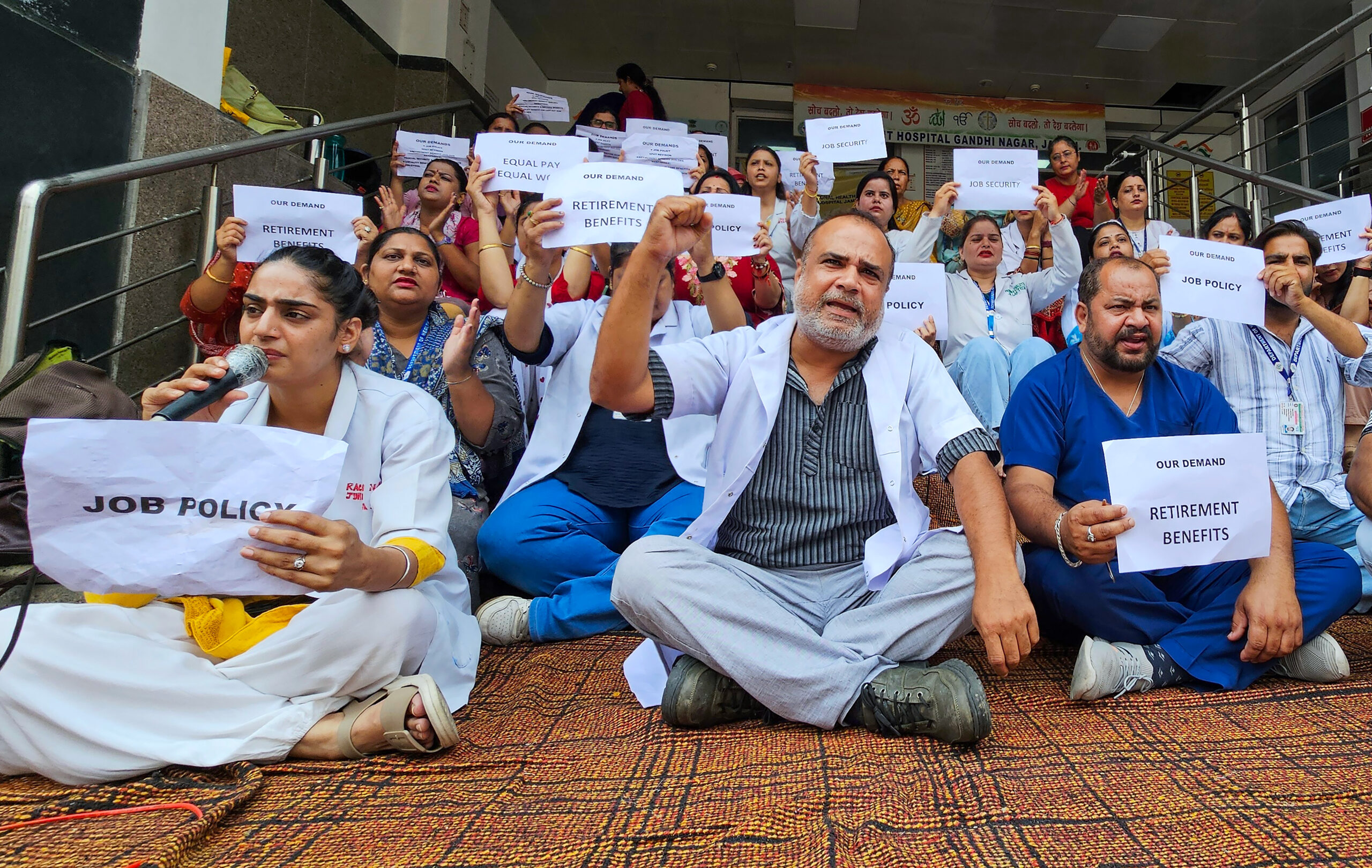 Jammu: NHM employees extend strike #Gallery Jammu: NHM employees extend strike #Gallery