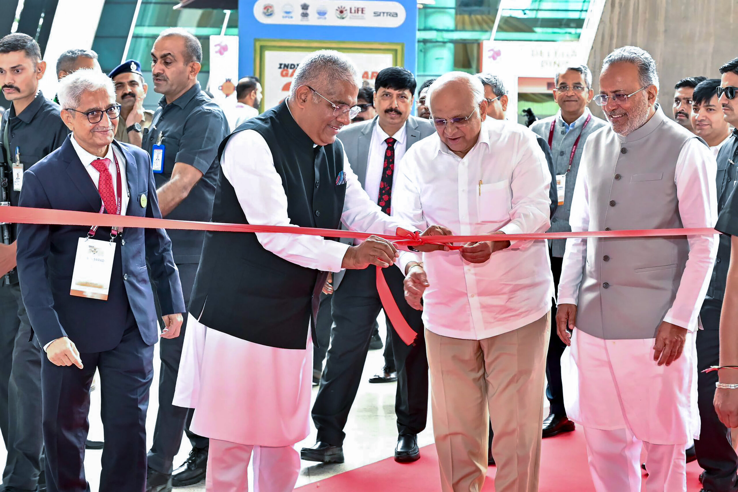 Gandhinagar: Bhupender Yadav inaugurates circular economy technologies exhibition - #Gallery Gandhinagar: Bhupender Yadav inaugurates circular economy technologies exhibition - #Gallery