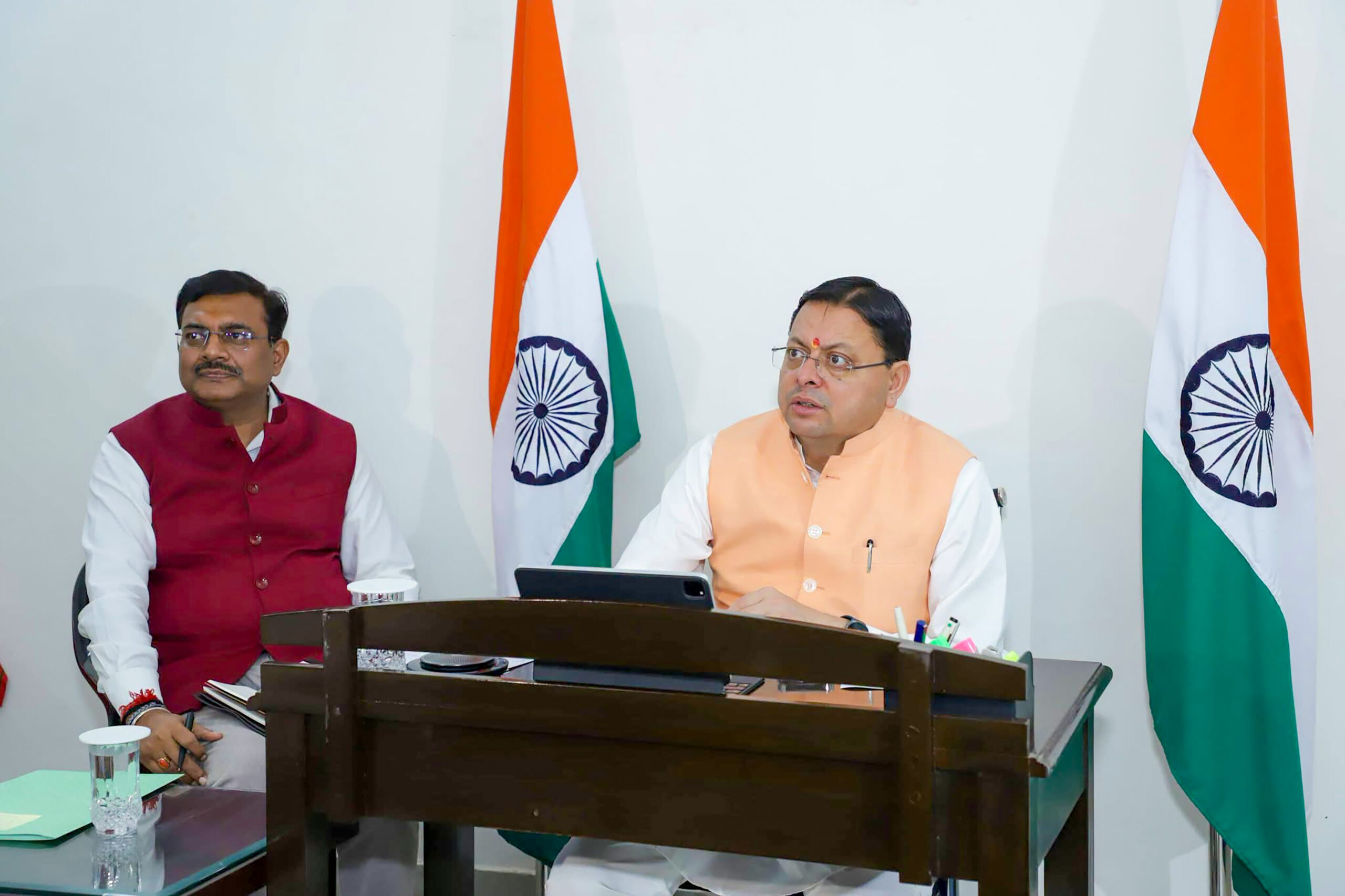 Dehradun: CM Dhami reviews preparations for second phase of Char Dham Yatra #Gallery Dehradun: CM Dhami reviews preparations for second phase of Char Dham Yatra #Gallery