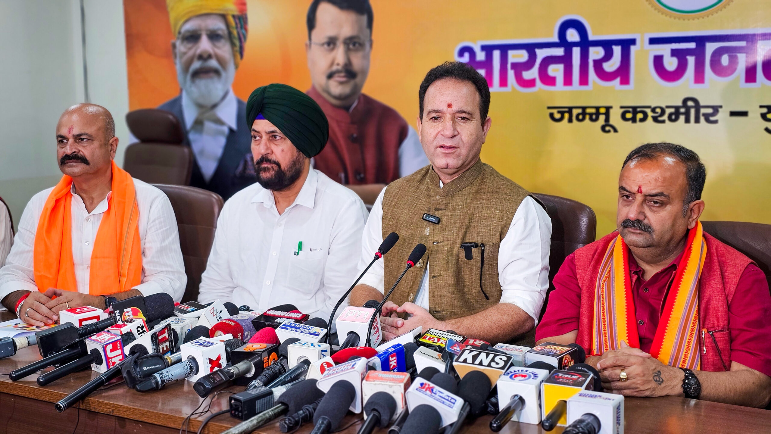 Jammu: Sunil Sharma addresses press conference #Gallery Jammu: Sunil Sharma addresses press conference #Gallery