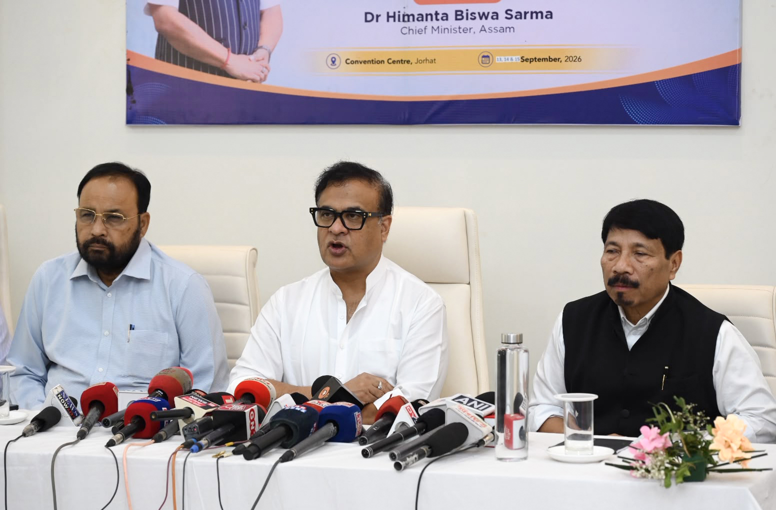 Jorhat: Himanta Biswa Sarma press meet #Gallery Jorhat: Himanta Biswa Sarma press meet #Gallery