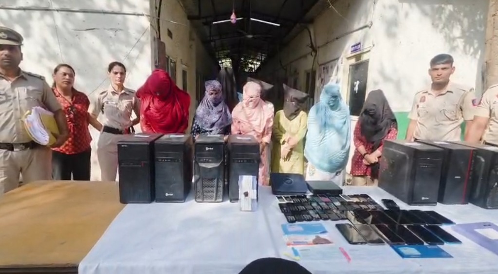 Delhi Police busts pan-India matrimonial cyber fraud call centre in Agra; mastermind arrested Delhi Police busts pan-India matrimonial cyber fraud call centre in Agra; mastermind arrested