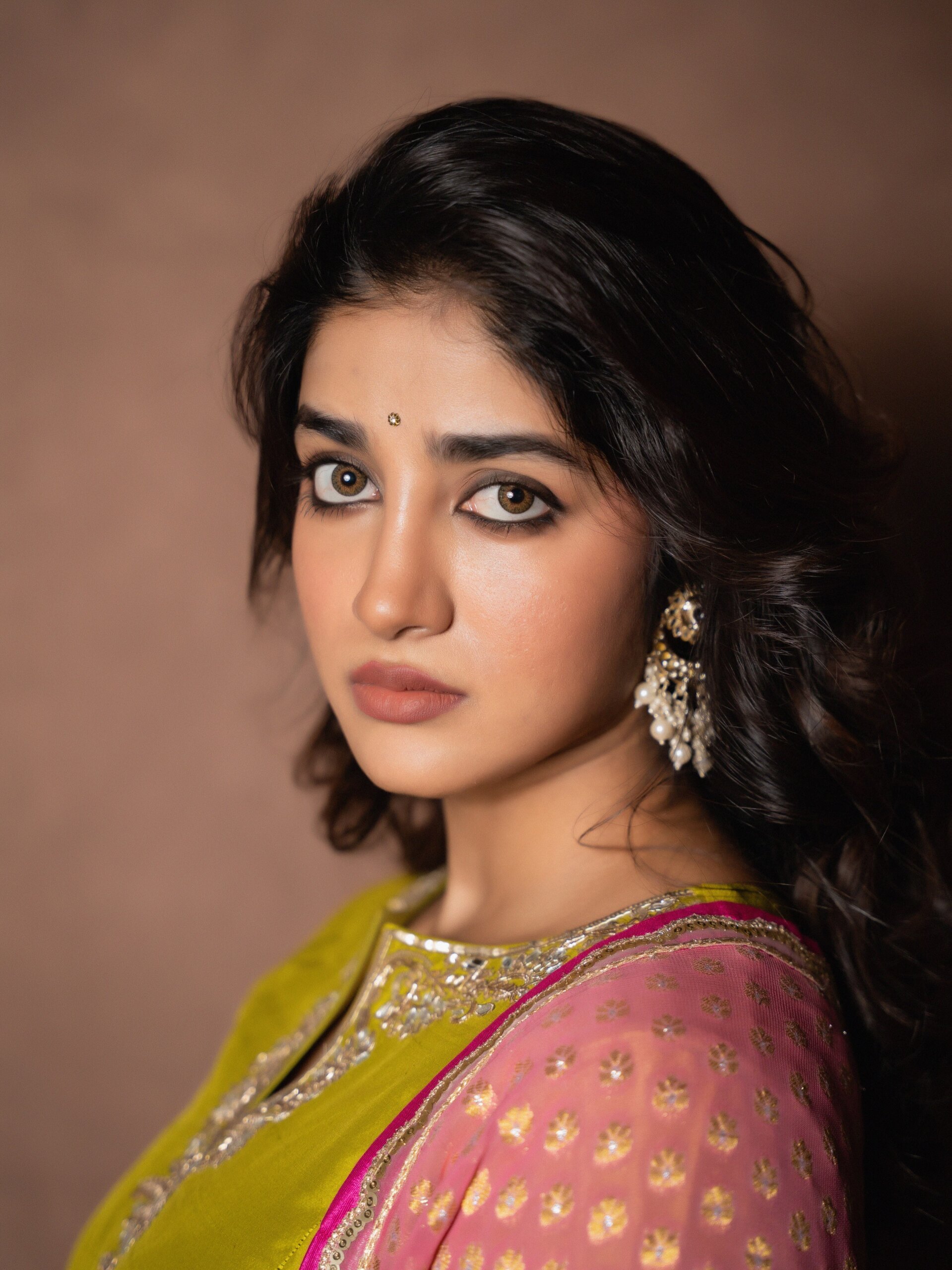 Actress Dimple Hayathi New Glam Stills Actress Dimple Hayathi New Glam Stills