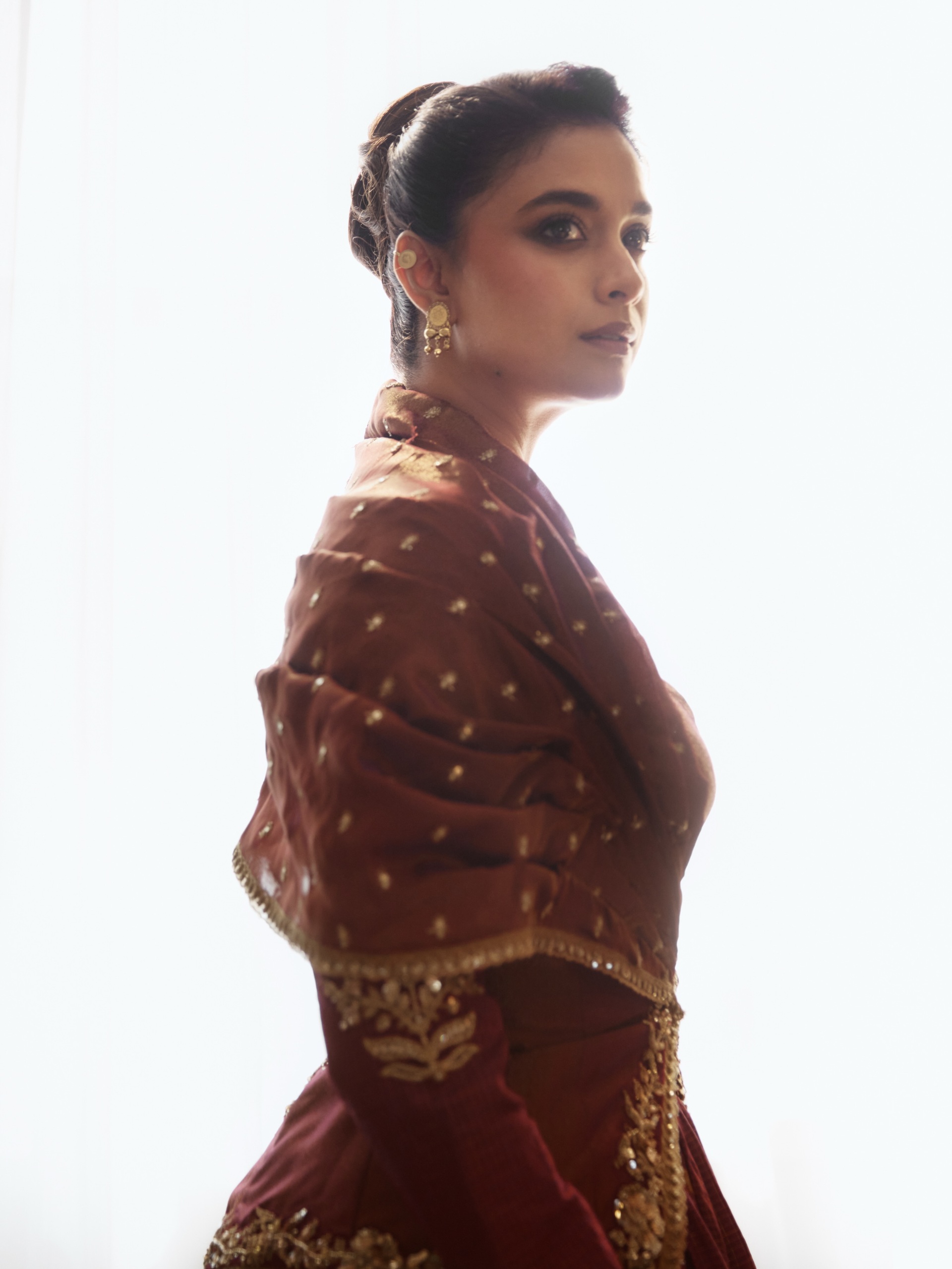 Actress Keerthi Suresh New Glam Stills Actress Keerthi Suresh New Glam Stills