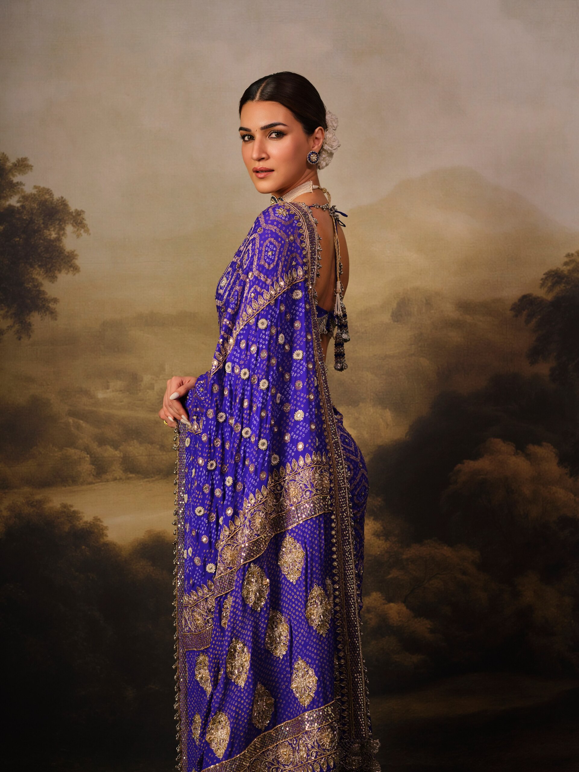 Actress Kriti Sanon New Glam Stills Actress Kriti Sanon New Glam Stills