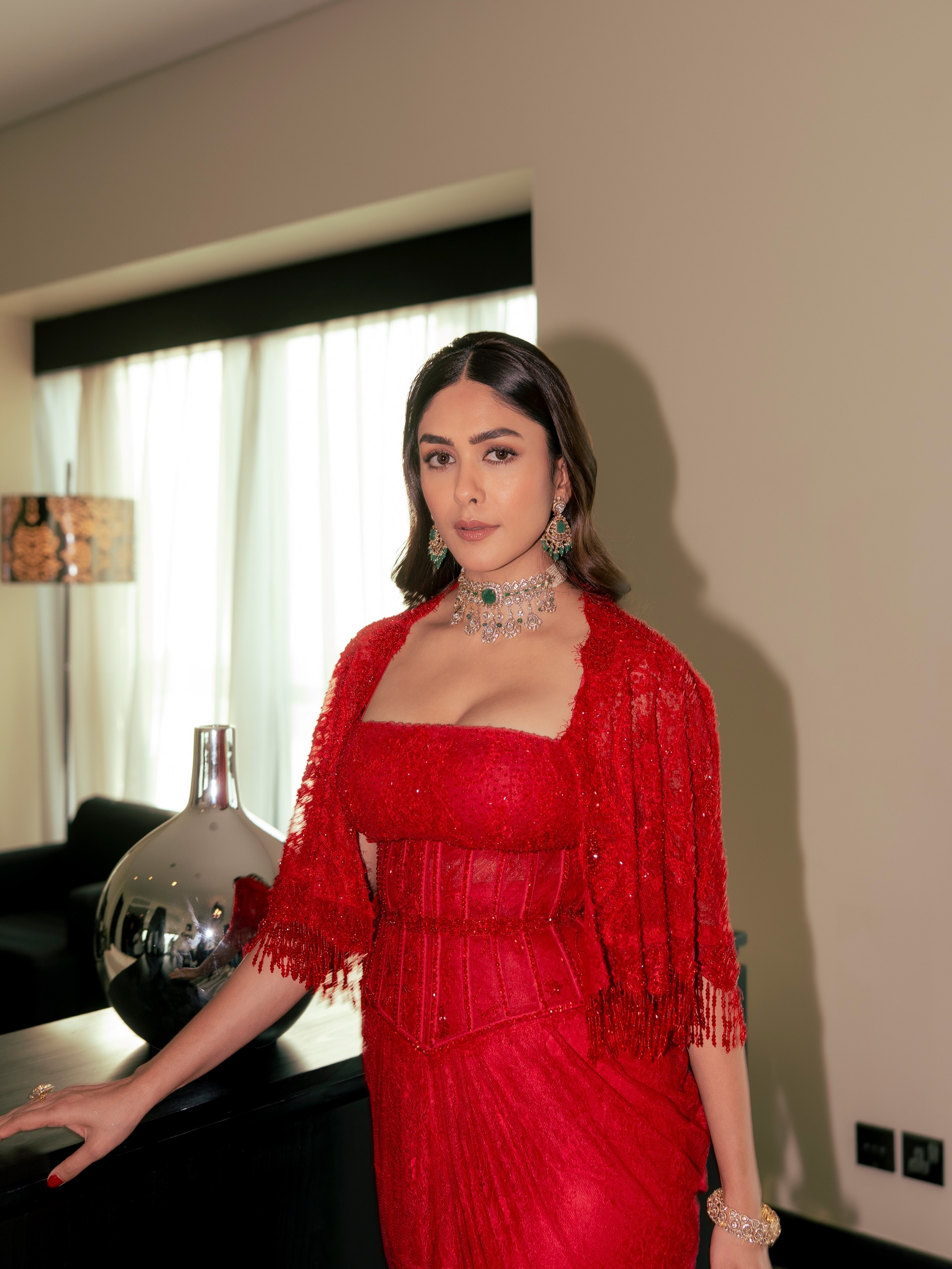 Actress Mrunal Thakur New Glam Stills Actress Mrunal Thakur New Glam Stills