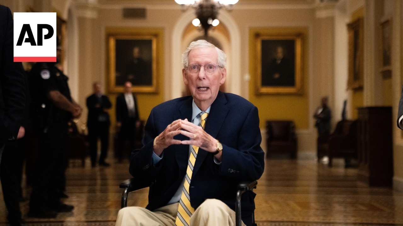 Mitch McConnell returns to Senate for the first time since June hospitalization (Video) Mitch McConnell returns to Senate for the first time since June hospitalization (Video)