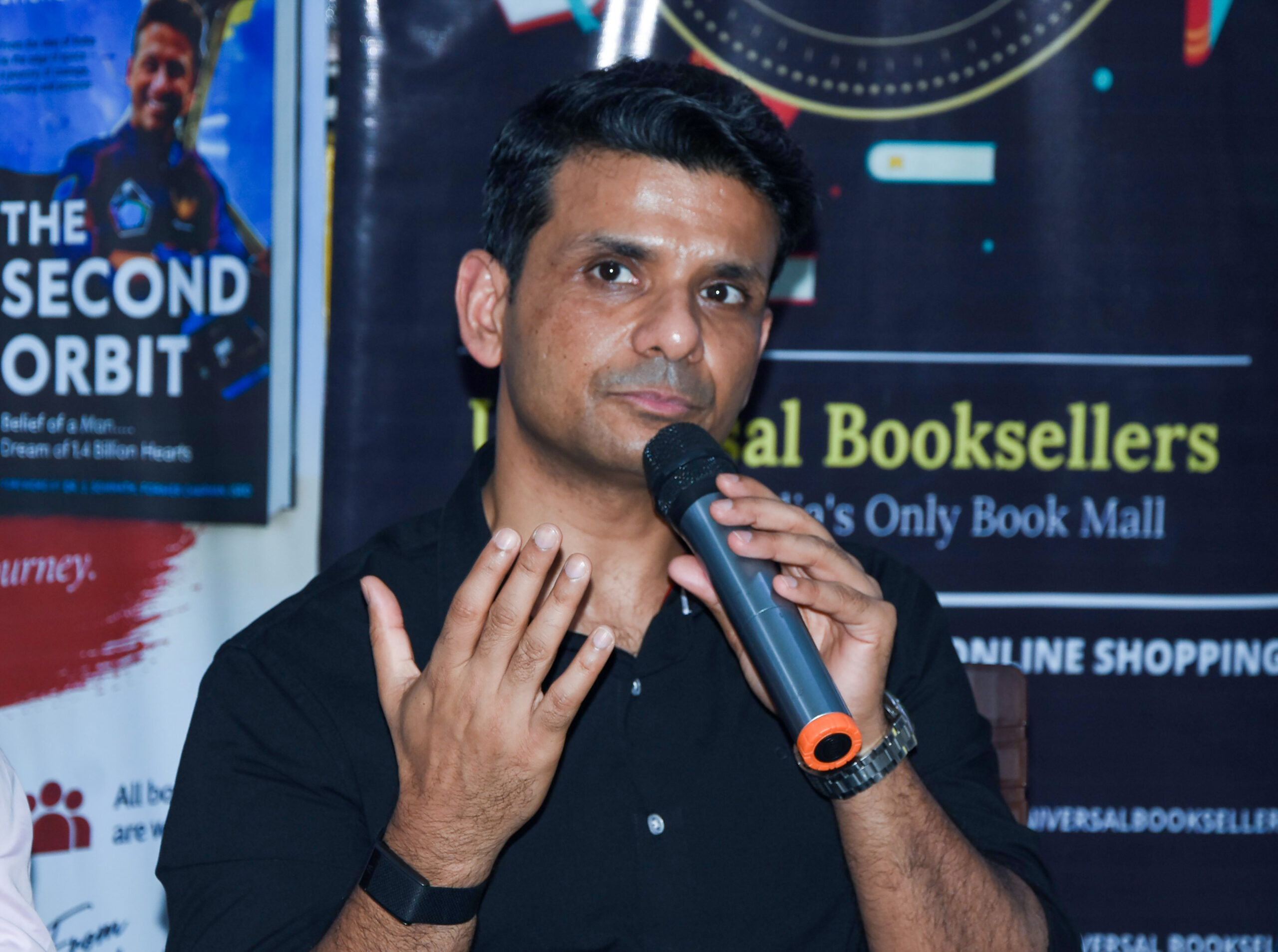 Shubhanshu Shukla Interacts with Students in Lucknow #Gallery Shubhanshu Shukla Interacts with Students in Lucknow #Gallery