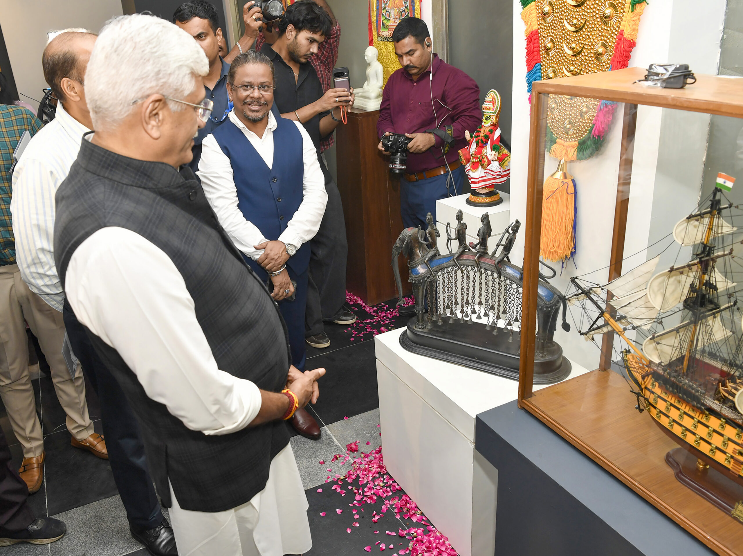 New Delhi: PM Mementos Exhibition at NGMA #Gallery New Delhi: PM Mementos Exhibition at NGMA #Gallery