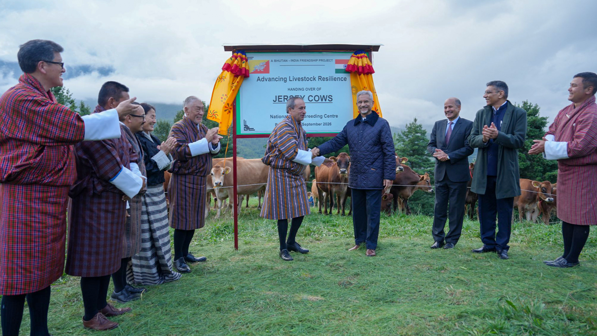 Bumthang: S. Jaishankar hands over 43 Jersey cows to Bhutan #Gallery Bumthang: S. Jaishankar hands over 43 Jersey cows to Bhutan #Gallery