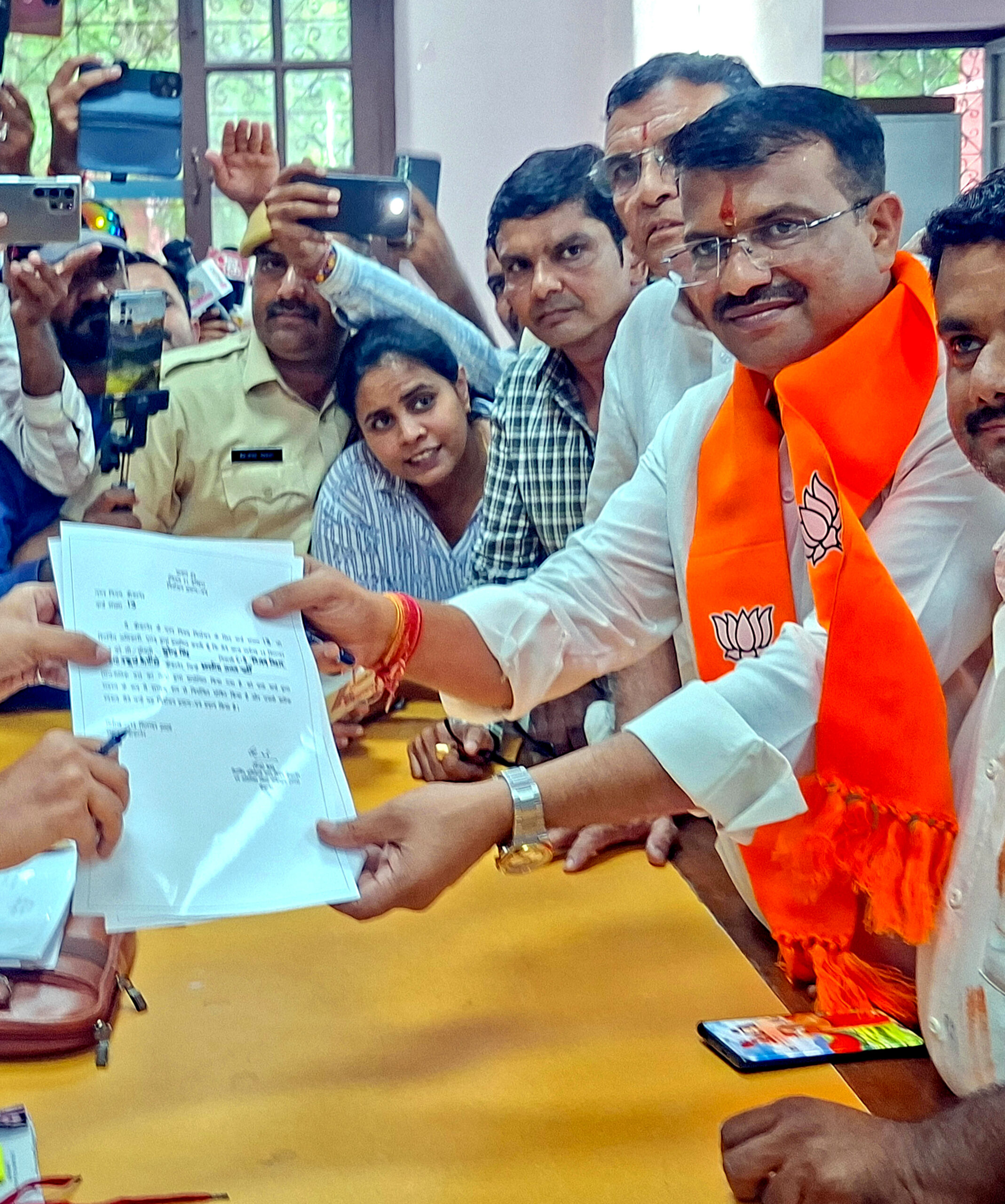 Bikaner: Surendra Singh Shekhawat files nomination for Mayor #Gallery Bikaner: Surendra Singh Shekhawat files nomination for Mayor #Gallery