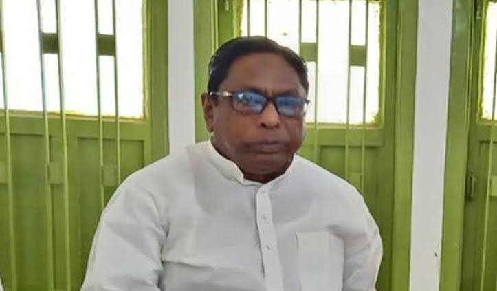 SC refuses to quash proceedings against ex-Jharkhand Minister Alamgir Alam in ED case SC refuses to quash proceedings against ex-Jharkhand Minister Alamgir Alam in ED case