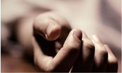 B'luru woman found dead in lodge under mysterious circumstances B'luru woman found dead in lodge under mysterious circumstances