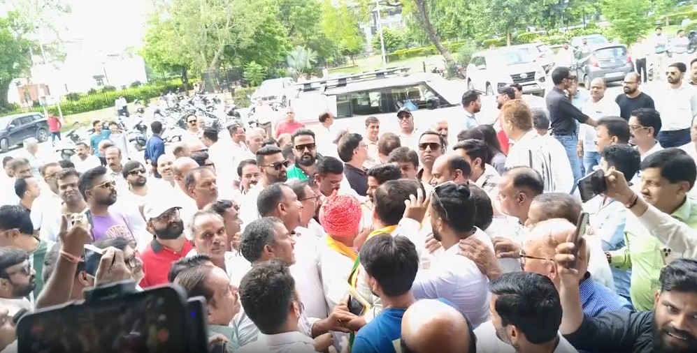 Independents emerge as key force in Raj local polls, secure over 30 pc vote share Independents emerge as key force in Raj local polls, secure over 30 pc vote share