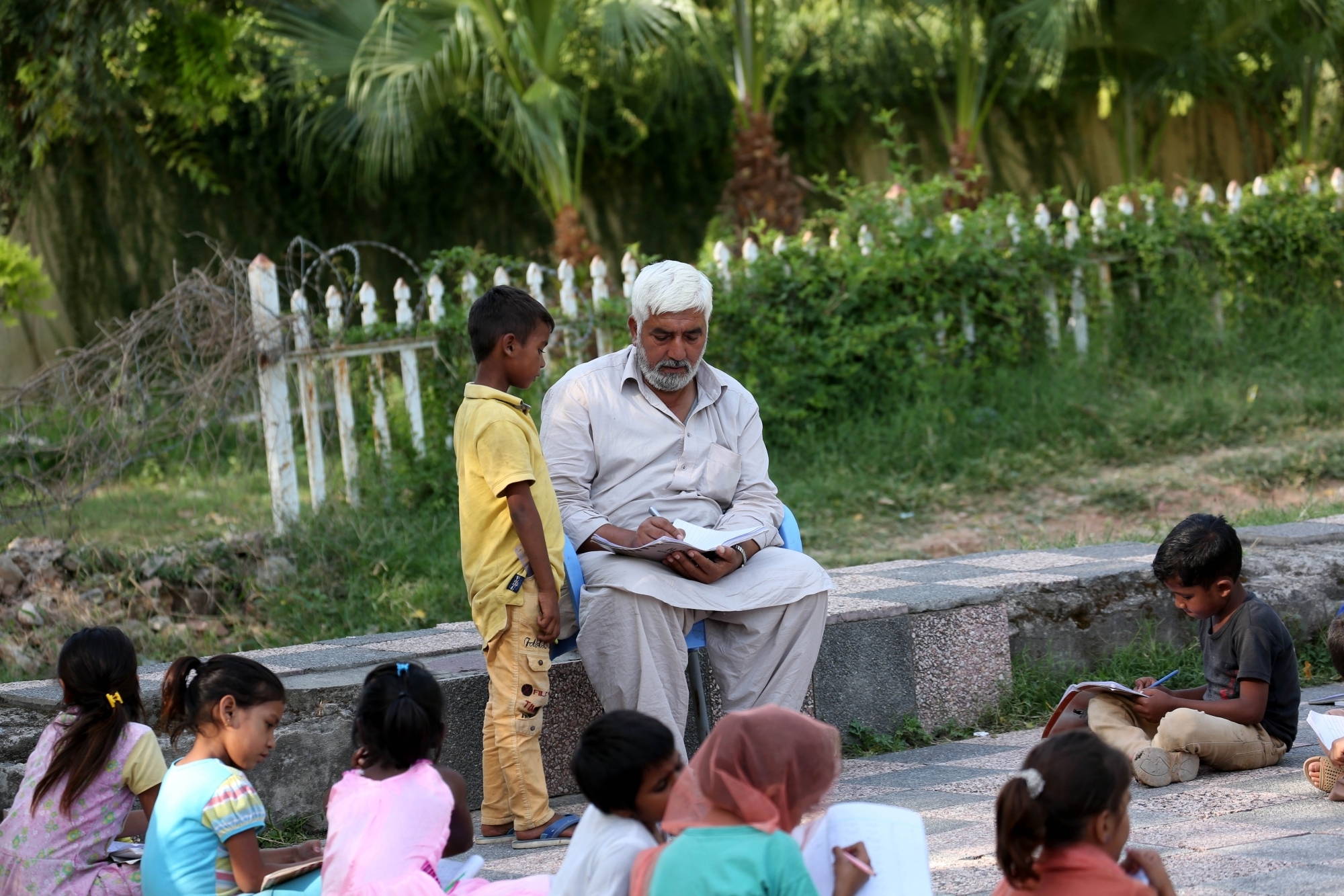 Millions left behind as Pakistan fails to deliver basic right to education: Report Millions left behind as Pakistan fails to deliver basic right to education: Report