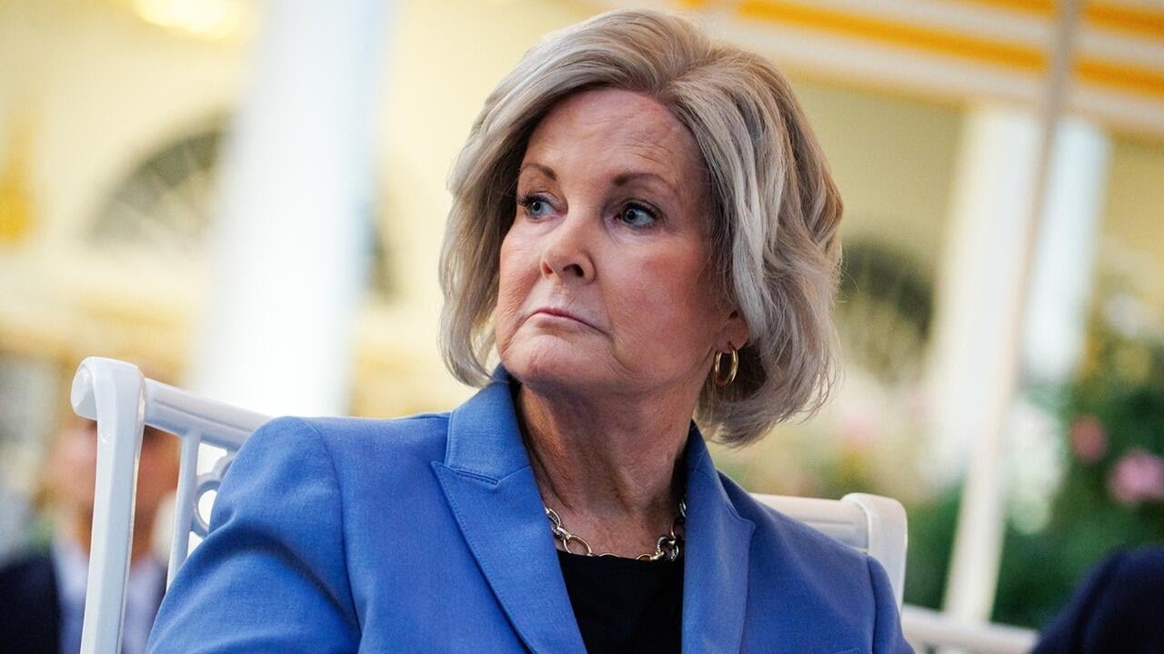 White House chief of staff Susie Wiles announces she's cancer-free (Video) White House chief of staff Susie Wiles announces she's cancer-free (Video)