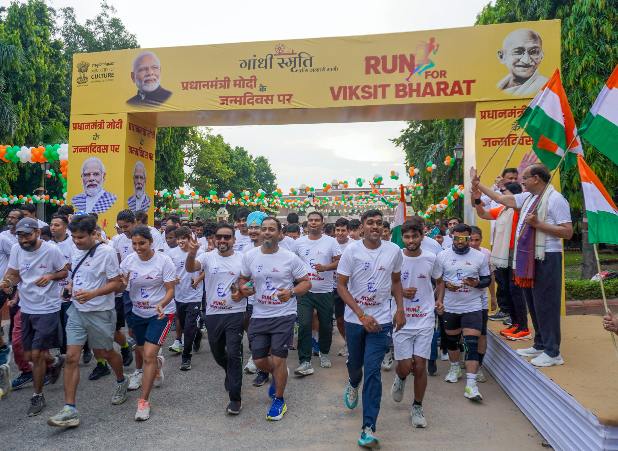 New Delhi: Run for Viksit Bharat on PM Modi's birthday #Gallery New Delhi: Run for Viksit Bharat on PM Modi's birthday #Gallery