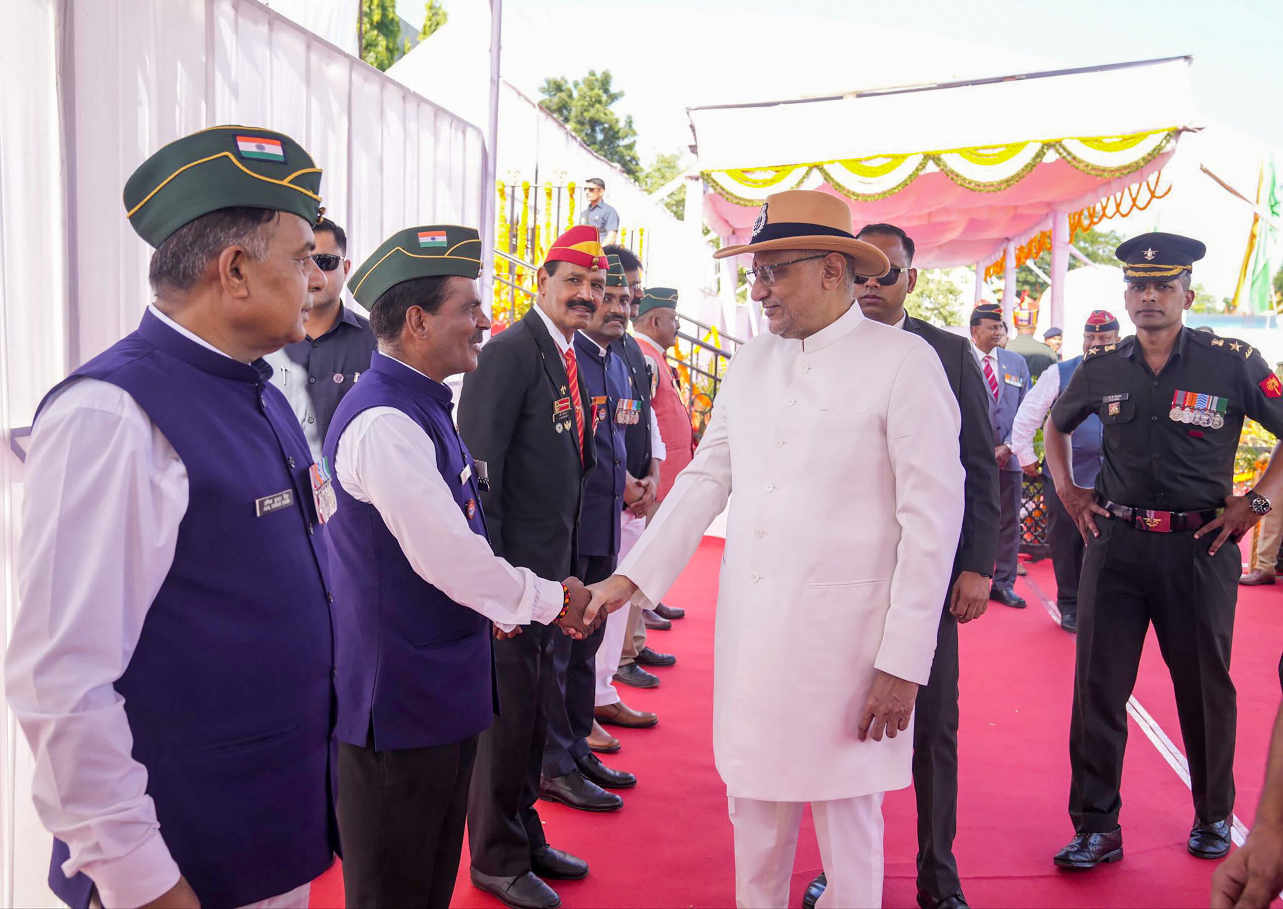 Hyderabad: CP Radhakrishnan pays tributes at War Memorial #Gallery Hyderabad: CP Radhakrishnan pays tributes at War Memorial #Gallery