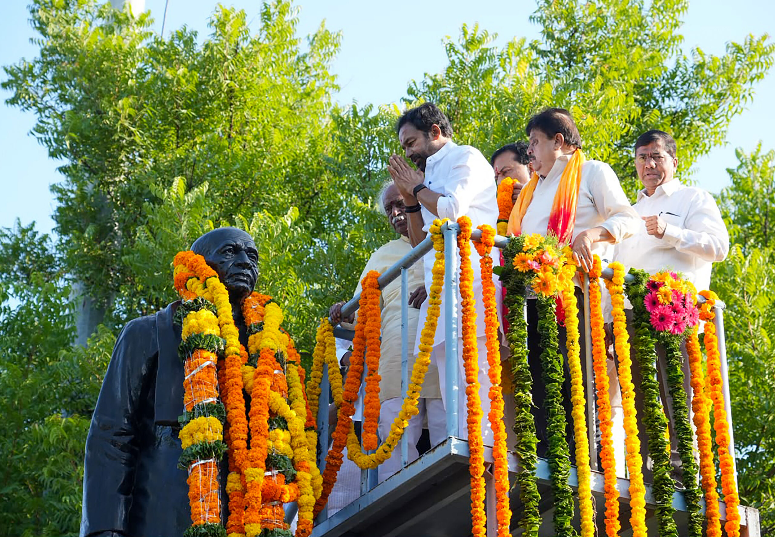 Hyderabad: G Kishan Reddy pays tribute to Sardar Patel #Gallery Hyderabad: G Kishan Reddy pays tribute to Sardar Patel #Gallery